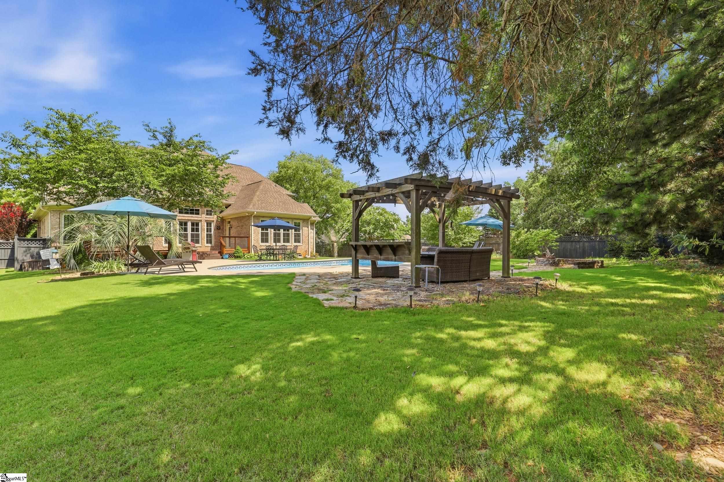 2 Stonebrook Farm Way Greenville, SC 29615