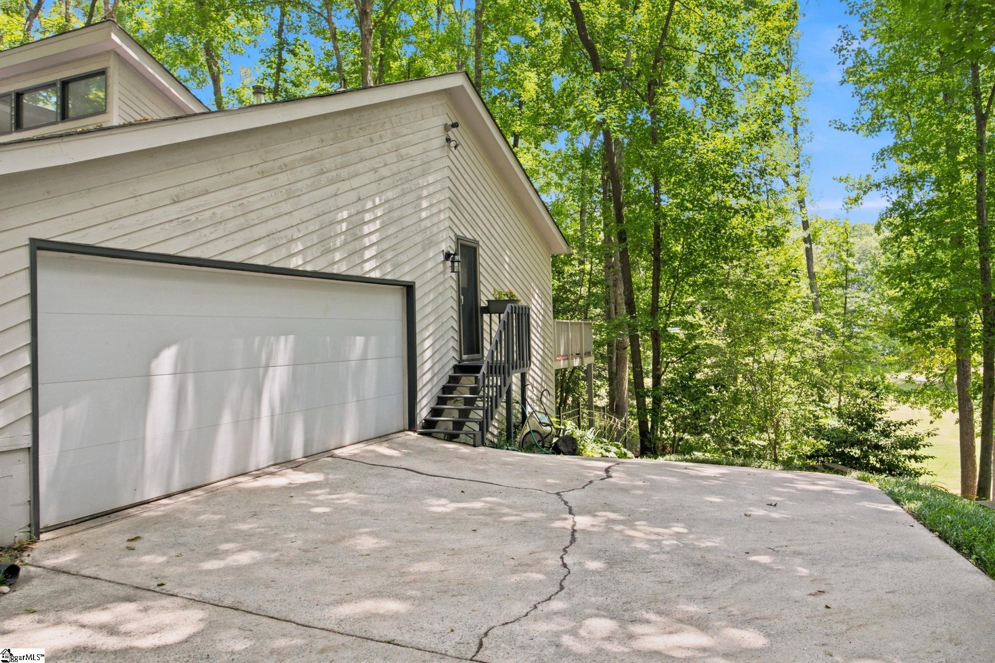 108 Whittlin Way Taylors, SC 29687