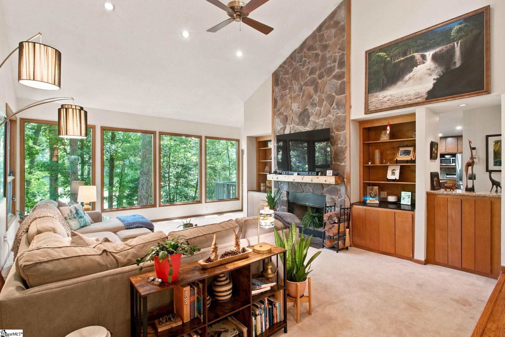 108 Whittlin Way Taylors, SC 29687