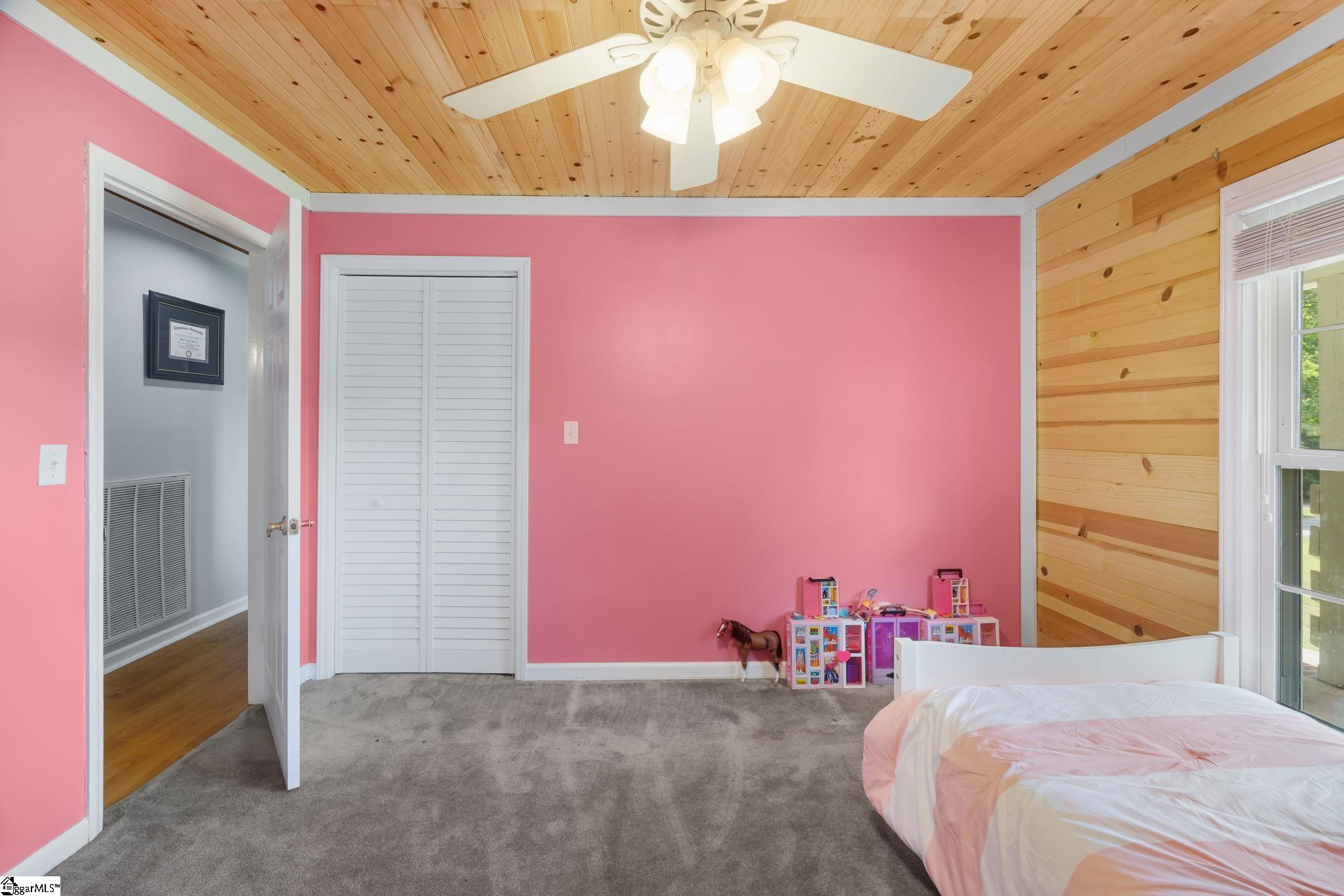 623 W Ridgway Drive Honea Path, SC 29654
