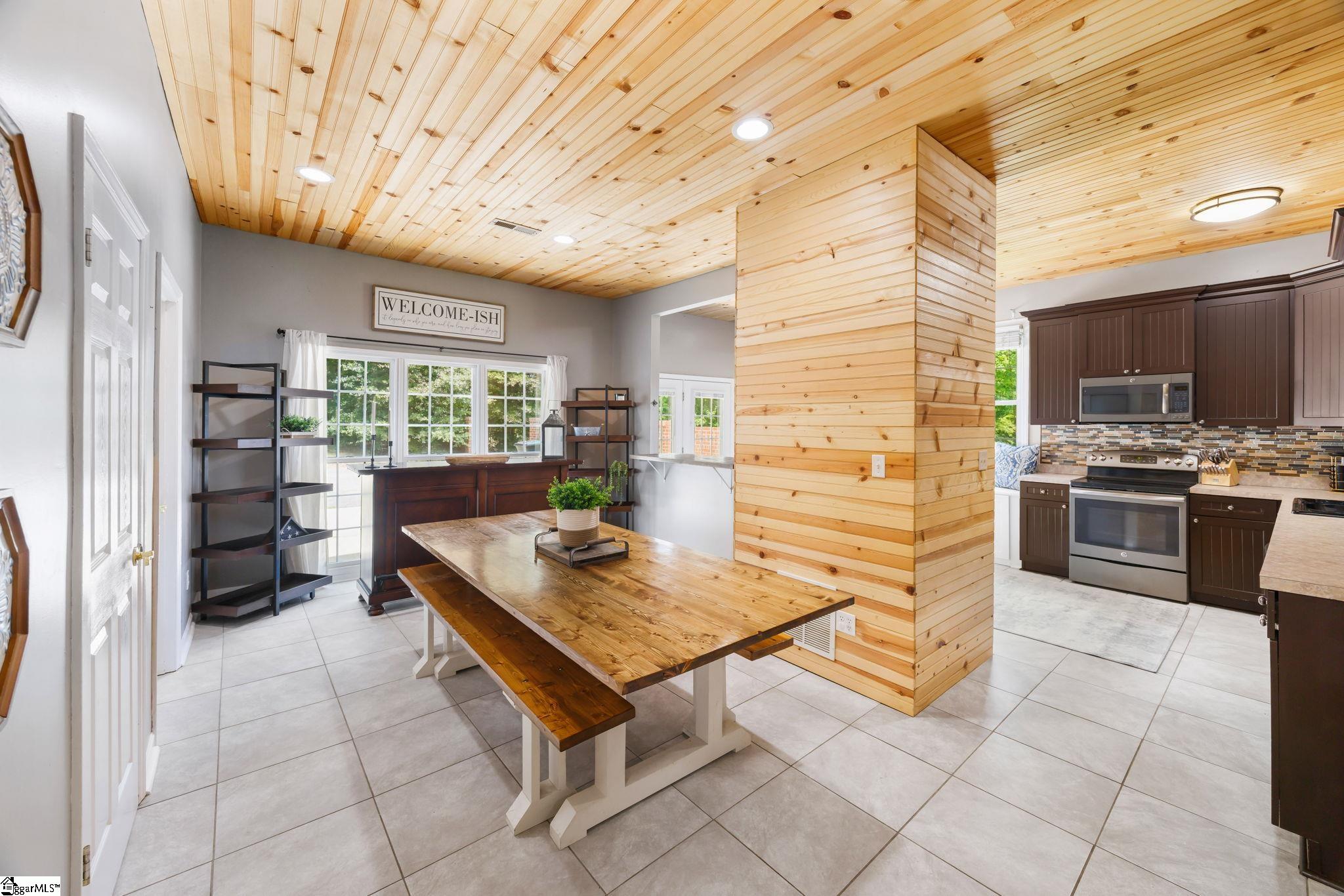 623 W Ridgway Drive Honea Path, SC 29654