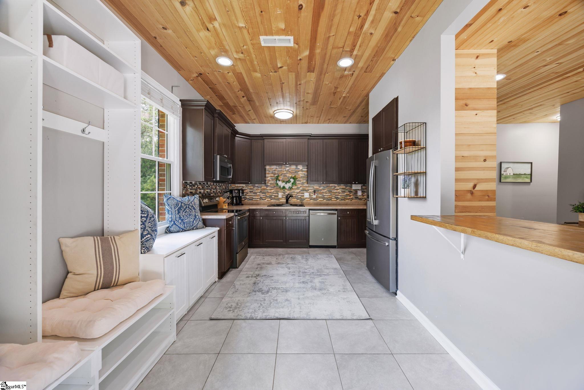 623 W Ridgway Drive Honea Path, SC 29654