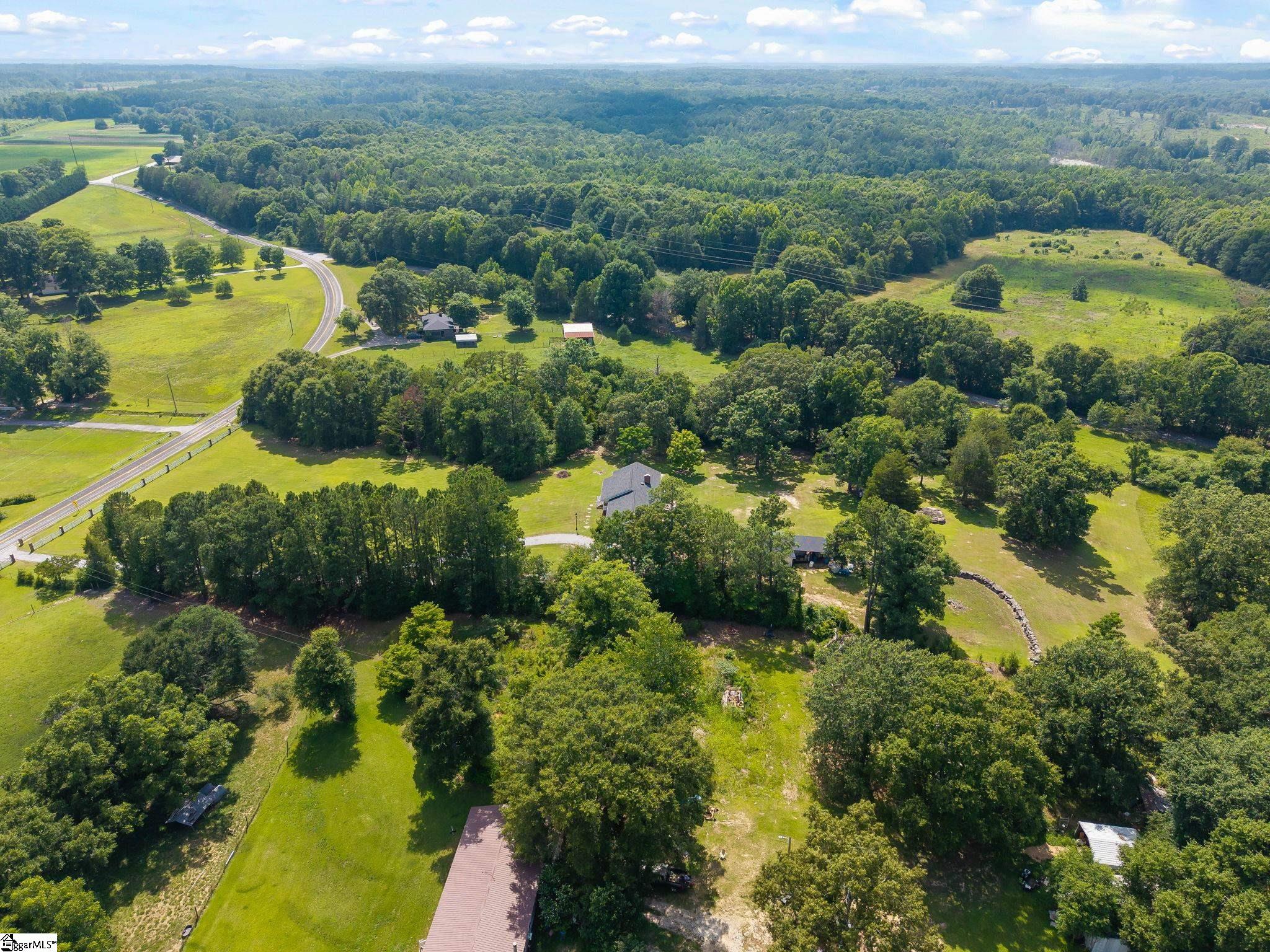 623 W Ridgway Drive Honea Path, SC 29654