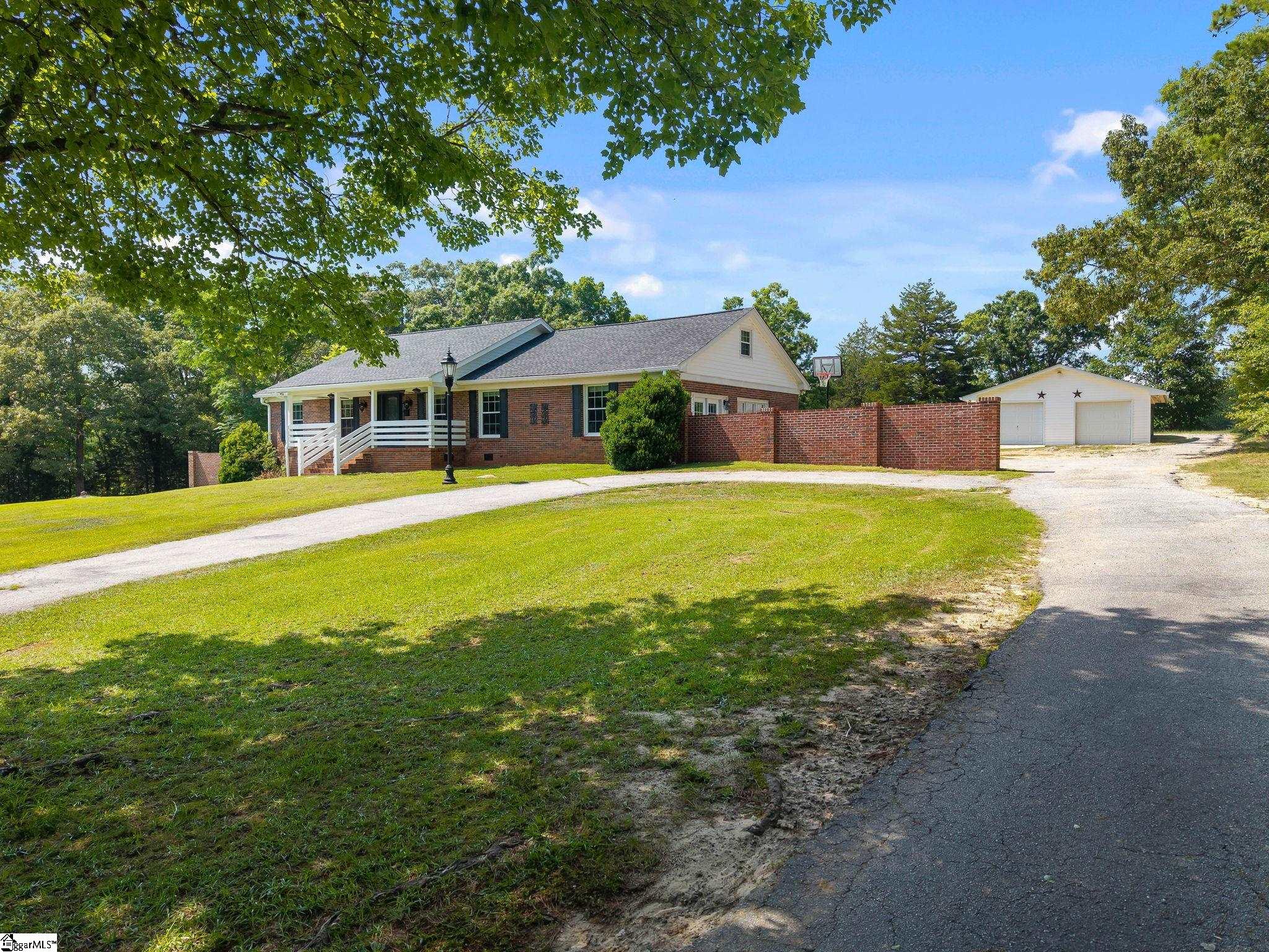 623 W Ridgway Drive Honea Path, SC 29654