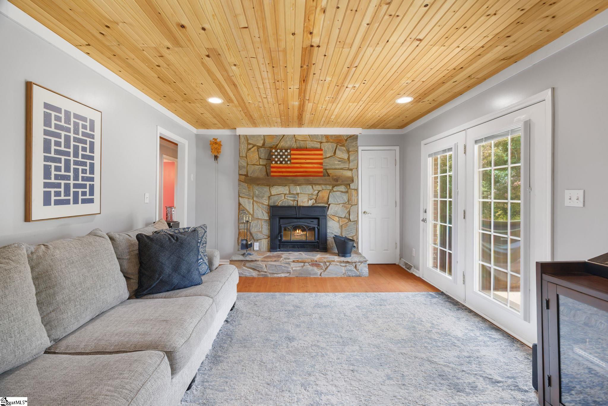 623 W Ridgway Drive Honea Path, SC 29654