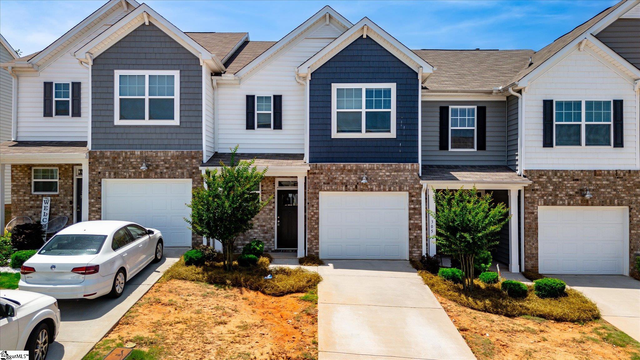 303 E Compass Way Easley, SC 29640