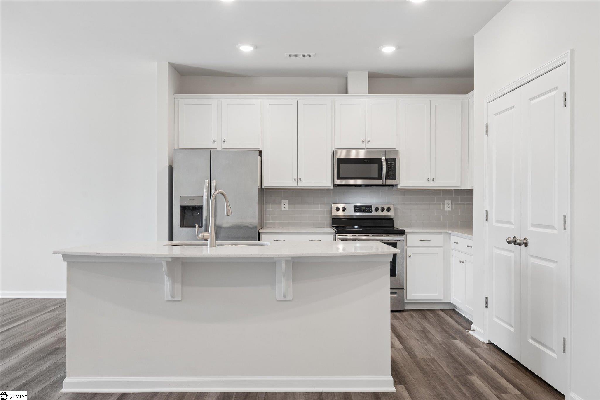 303 E Compass Way Easley, SC 29640