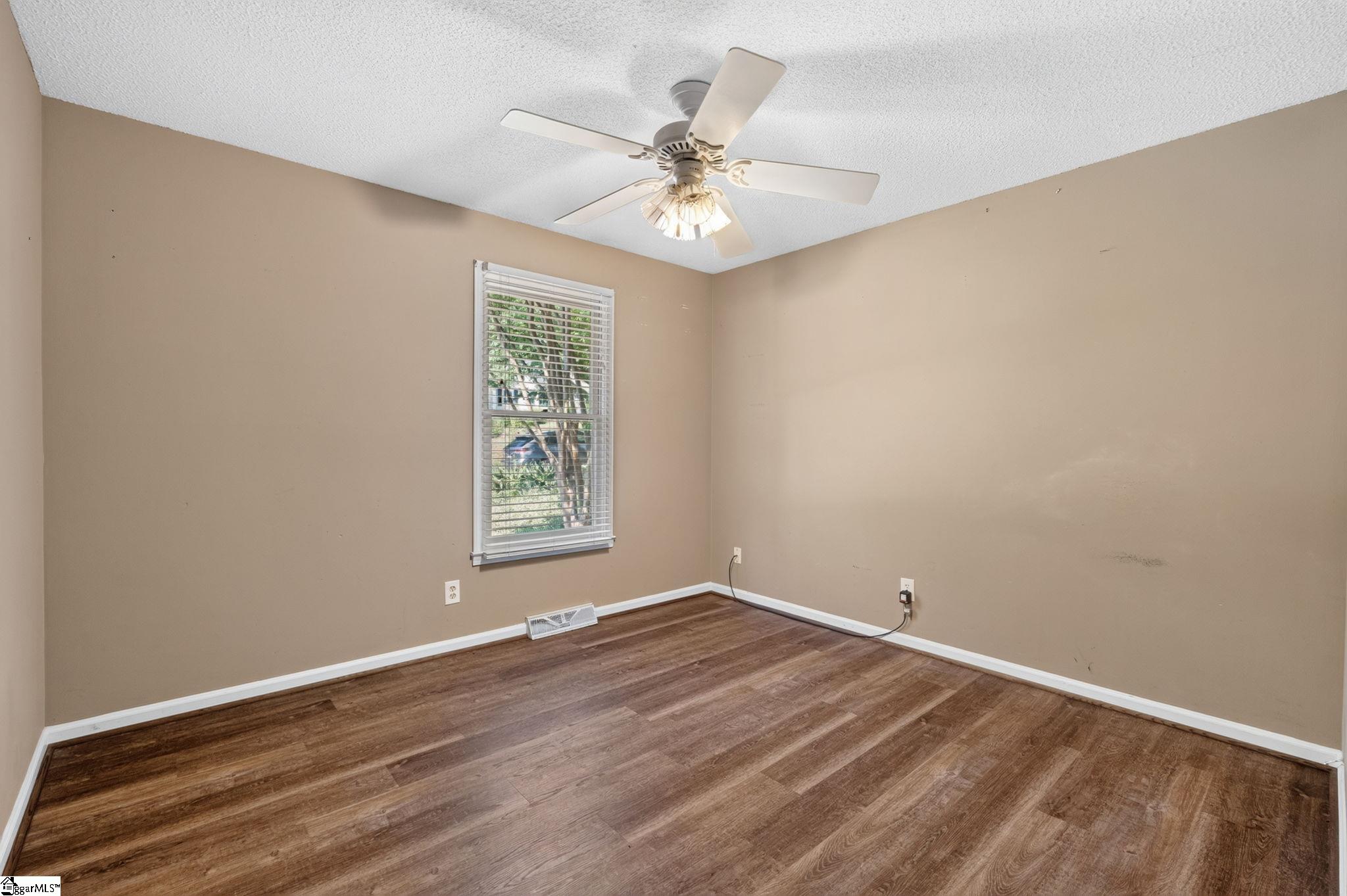 210 Saratoga Drive Greer, SC 29650