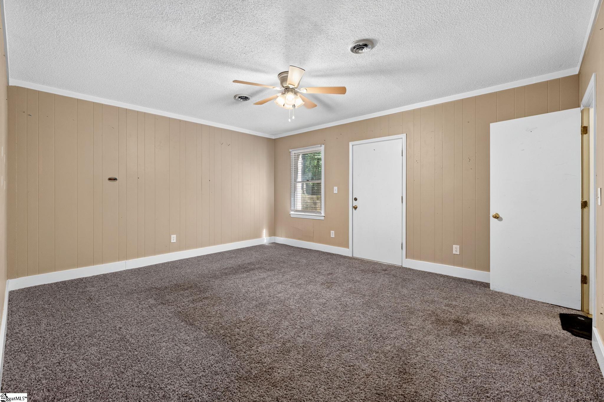 210 Saratoga Drive Greer, SC 29650