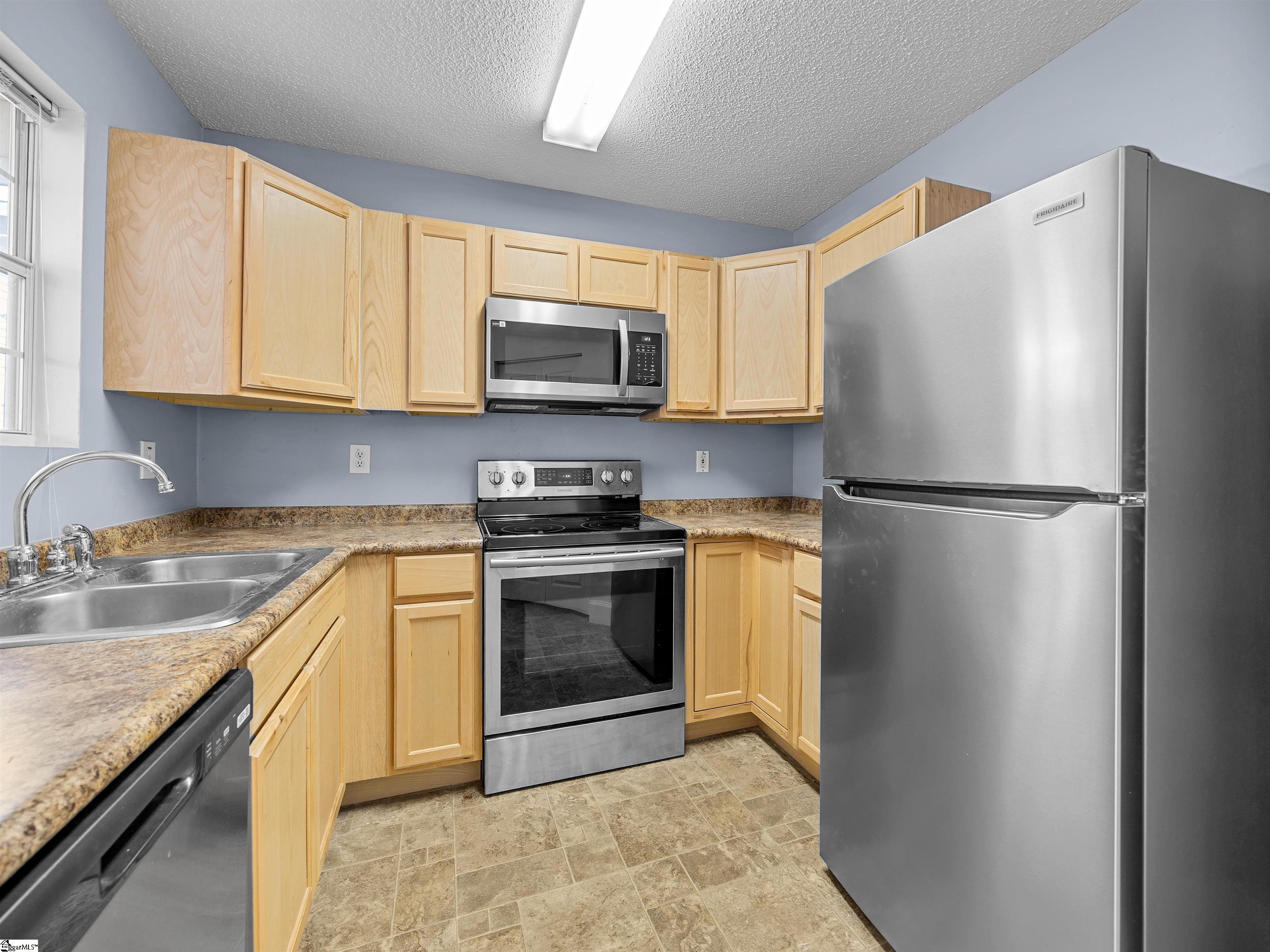 109 Hammett Grove Lane Greer, SC 29650