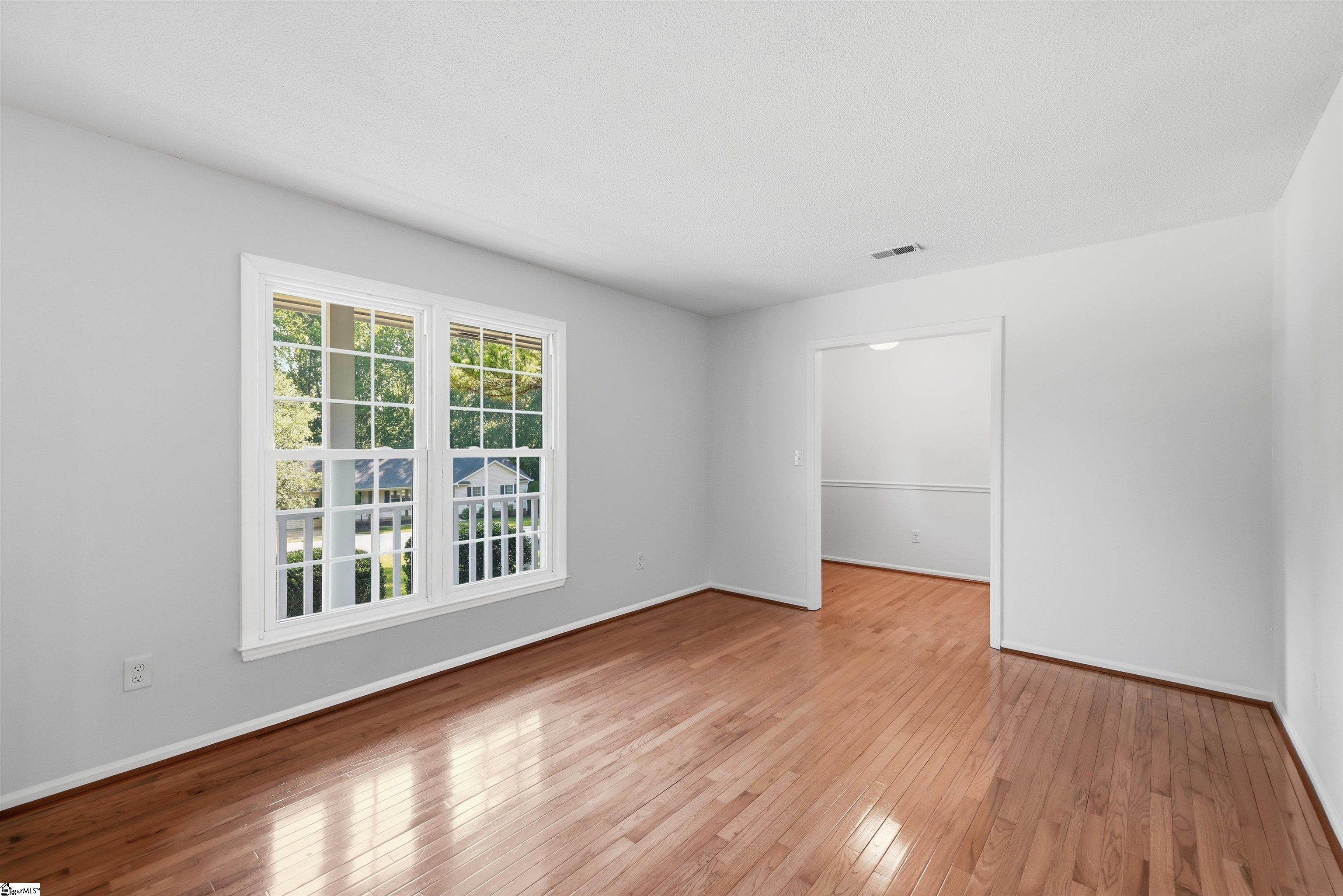 423 Indian Trail Taylors, SC 29687