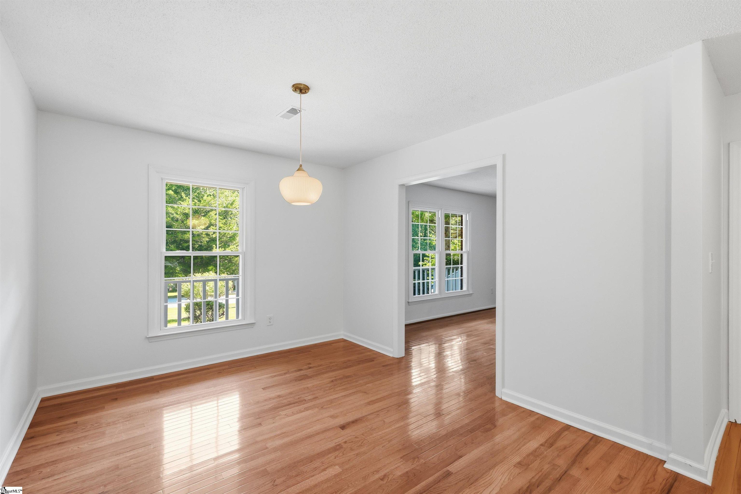 423 Indian Trail Taylors, SC 29687