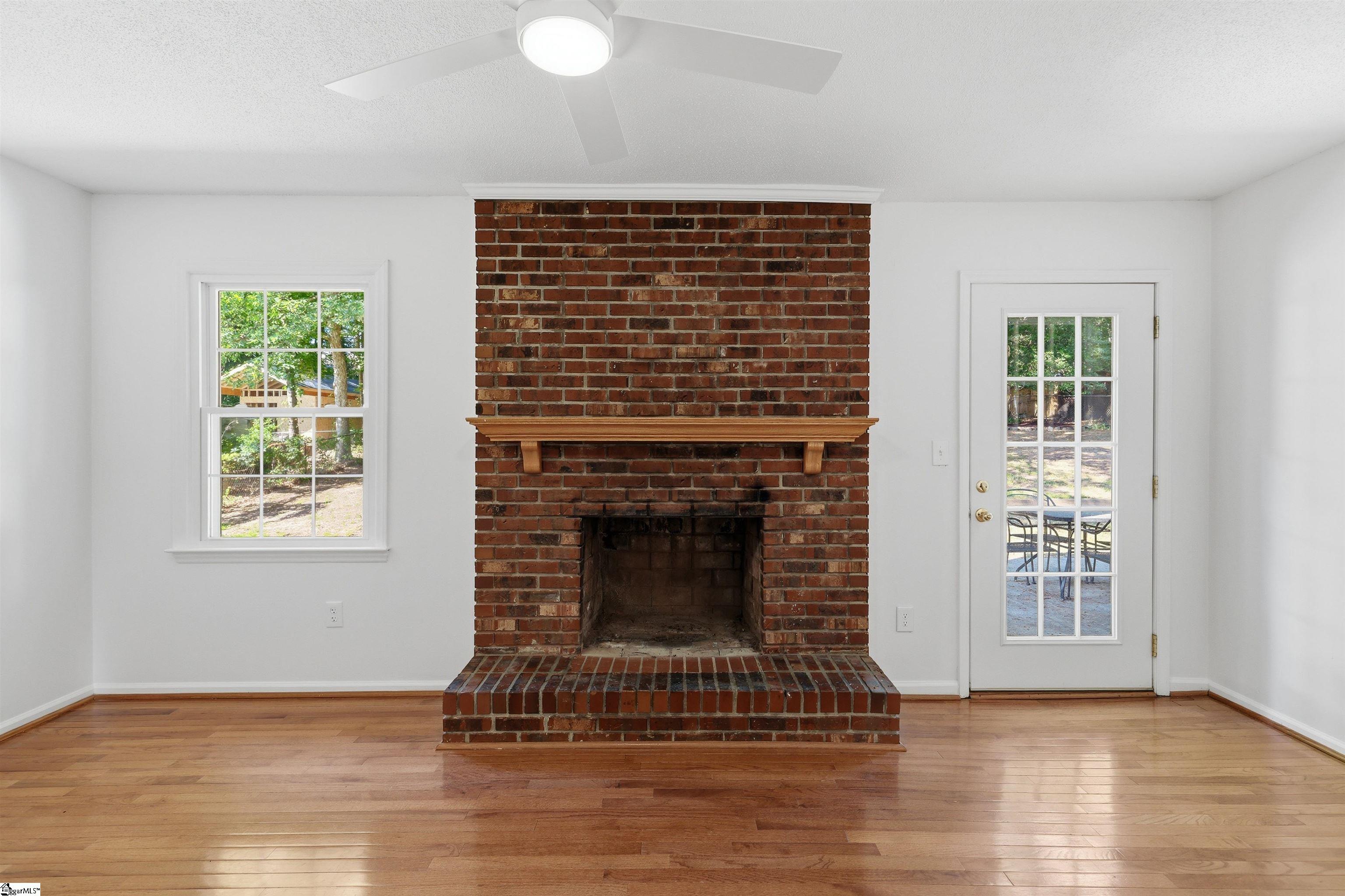 423 Indian Trail Taylors, SC 29687