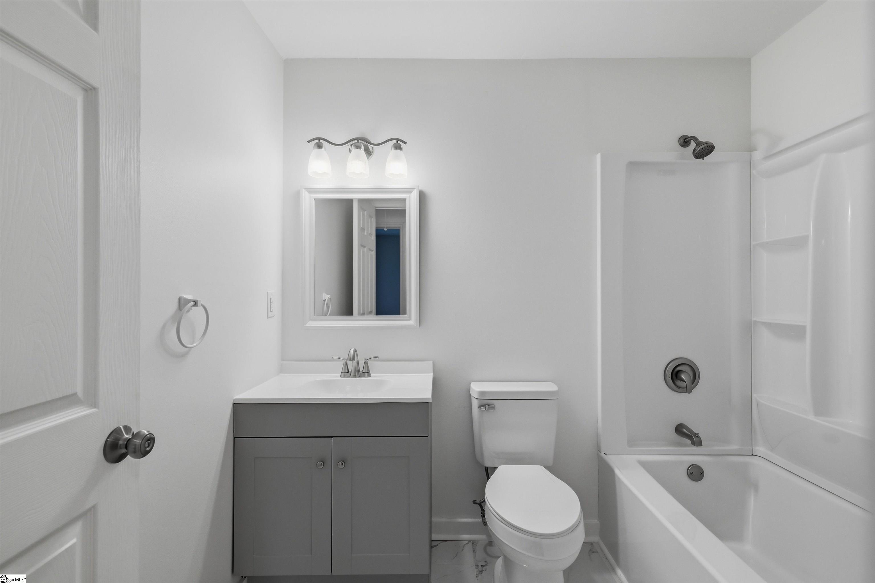 423 Indian Trail Taylors, SC 29687