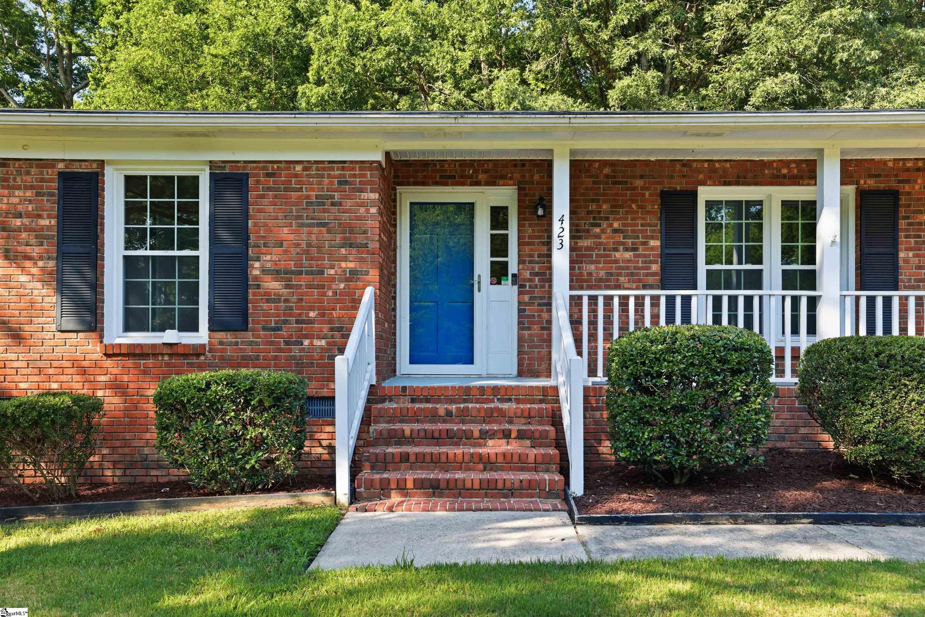 423 Indian Trail Taylors, SC 29687