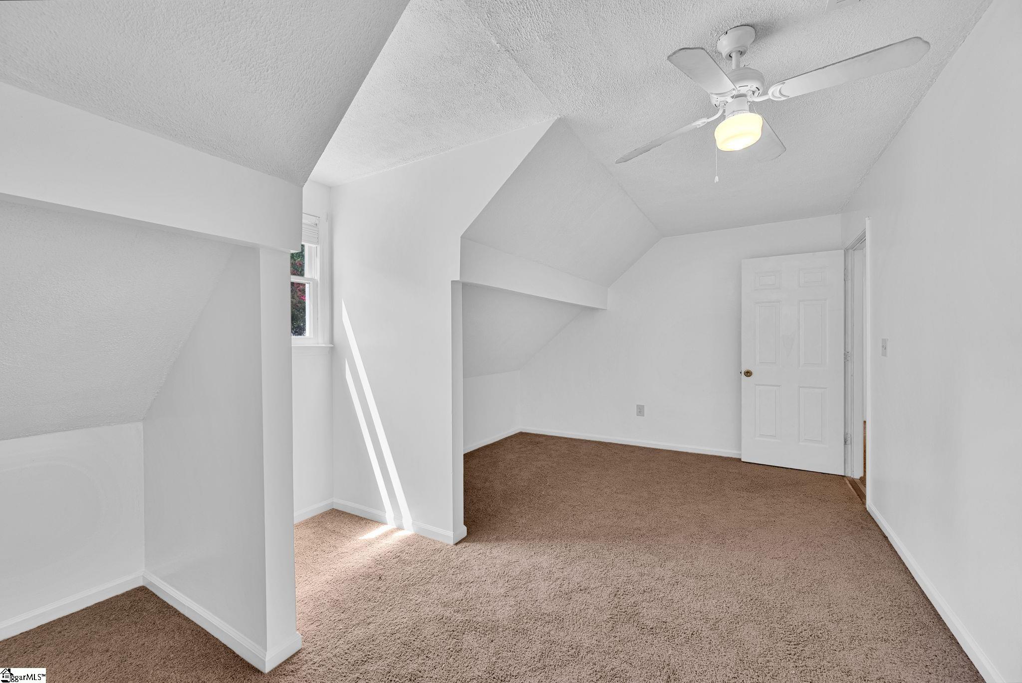 301 Mountain View Court Greenville, SC 29611