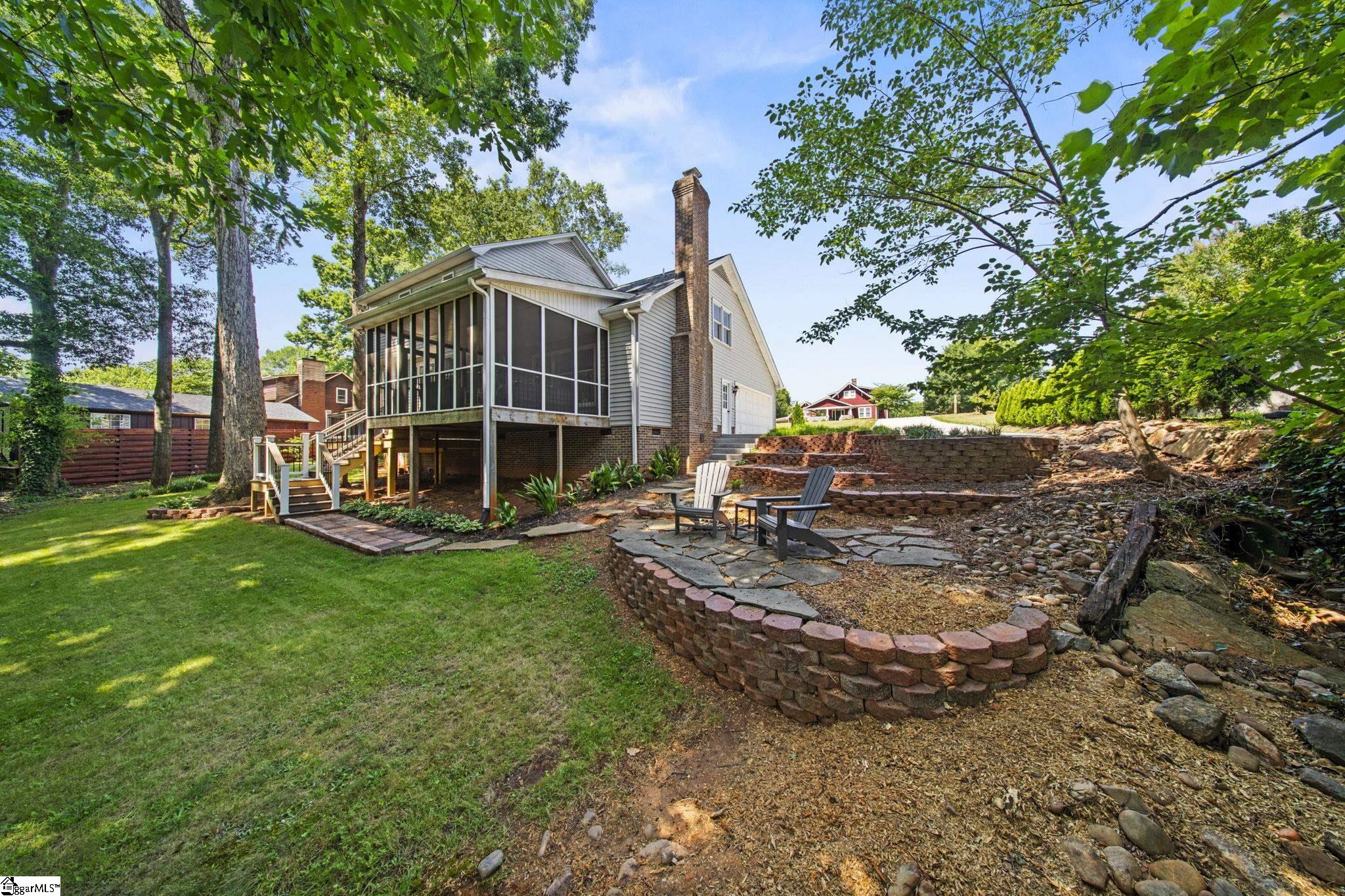 414 Phillips Lane Greer, SC 29650