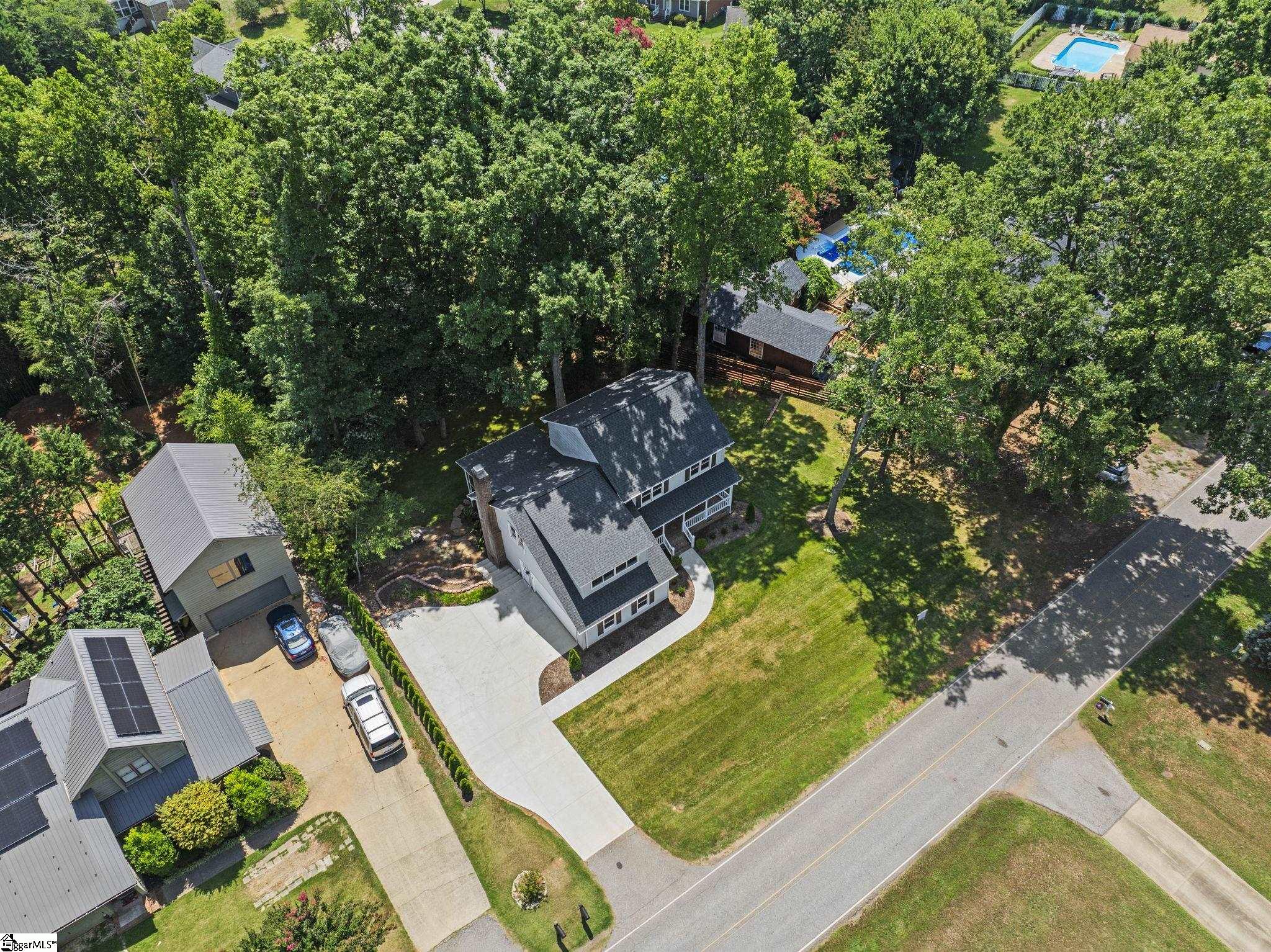 414 Phillips Lane Greer, SC 29650