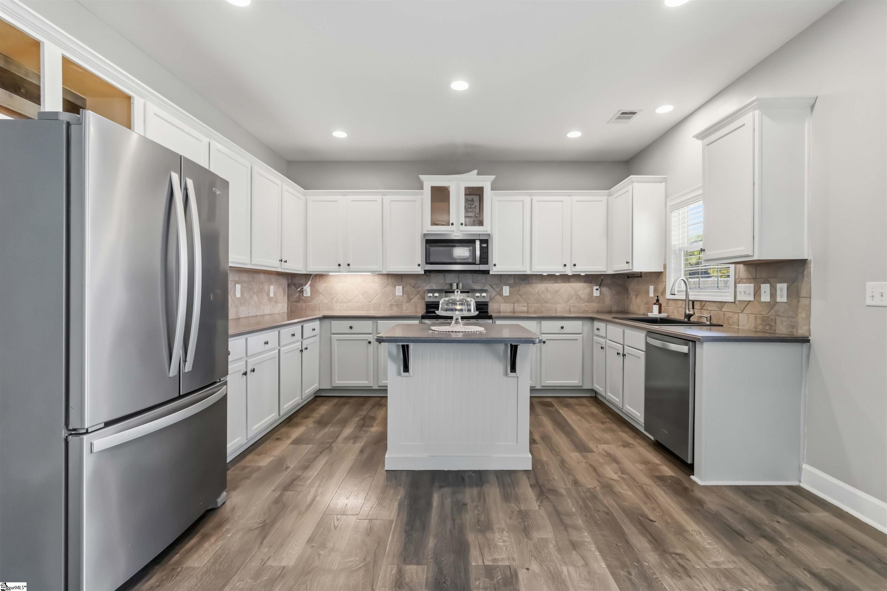 200 Rivanna Lane Greenville, SC 29607