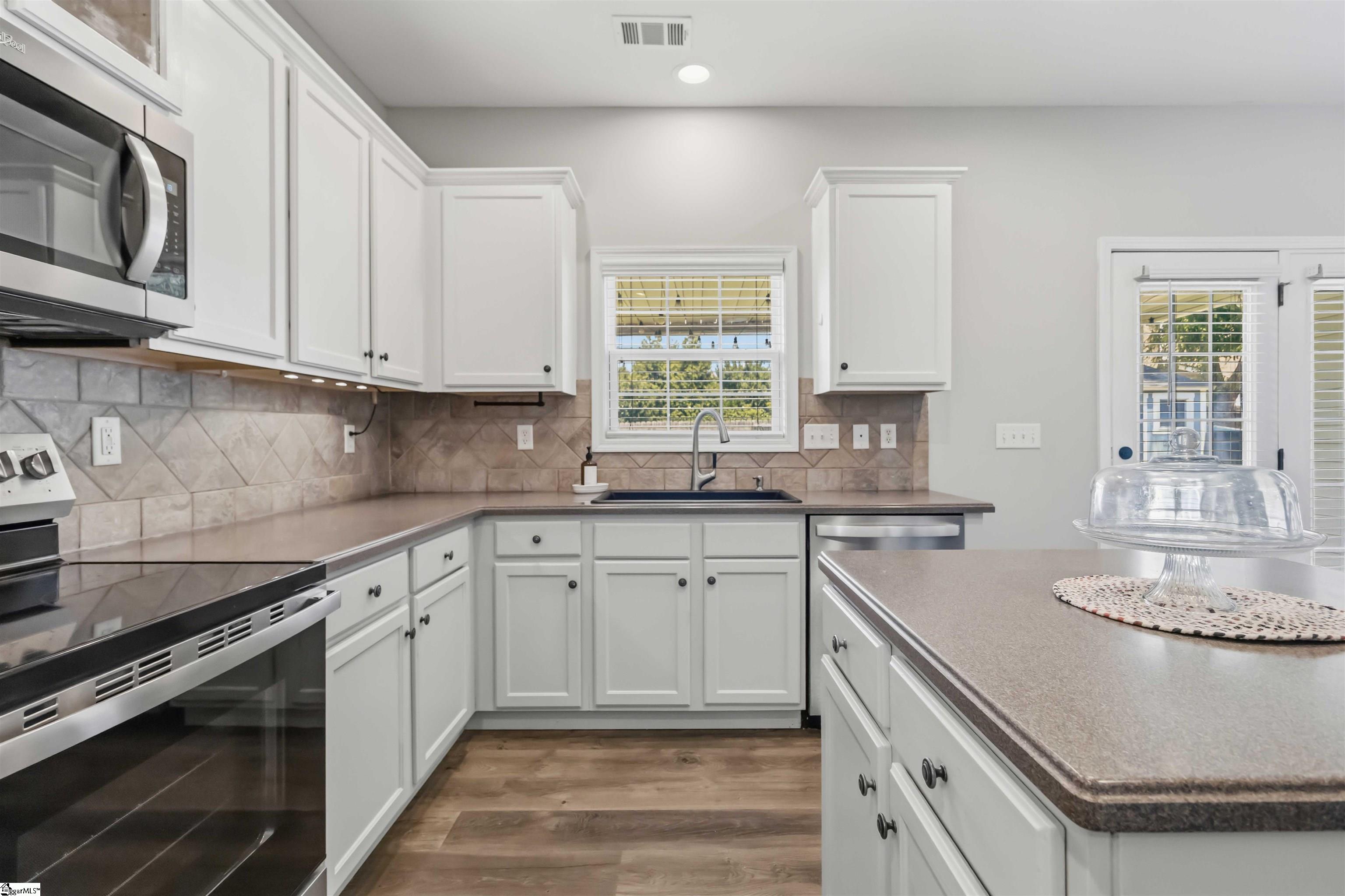 200 Rivanna Lane Greenville, SC 29607