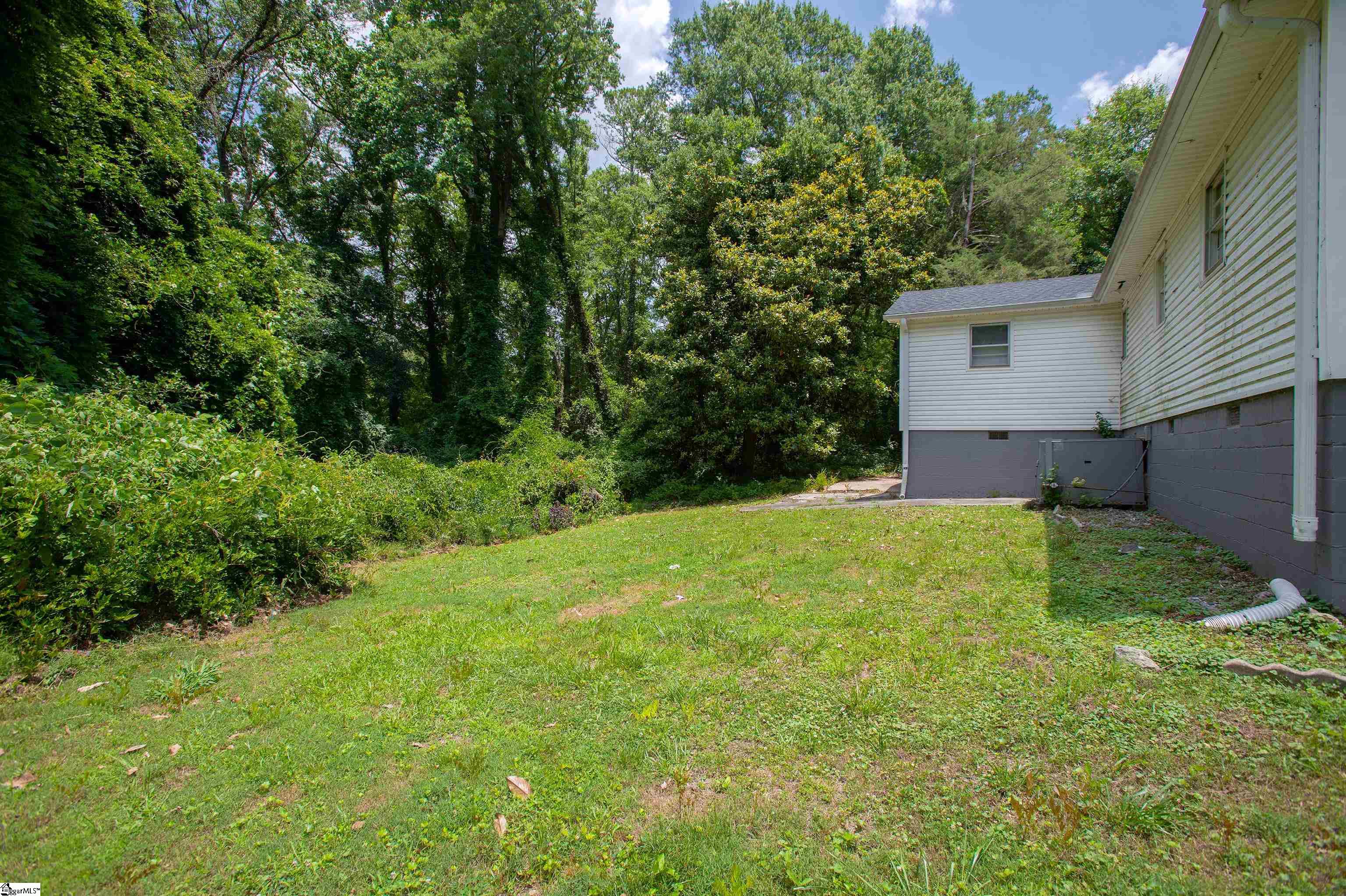 640 Humphrey Street Spartanburg, SC 29301-1942