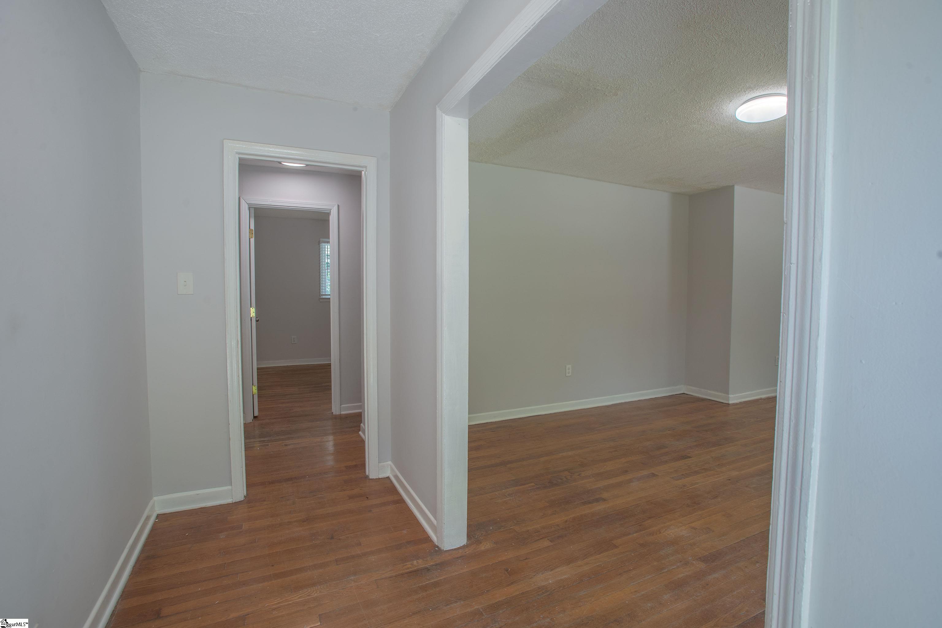 640 Humphrey Street Spartanburg, SC 29301-1942