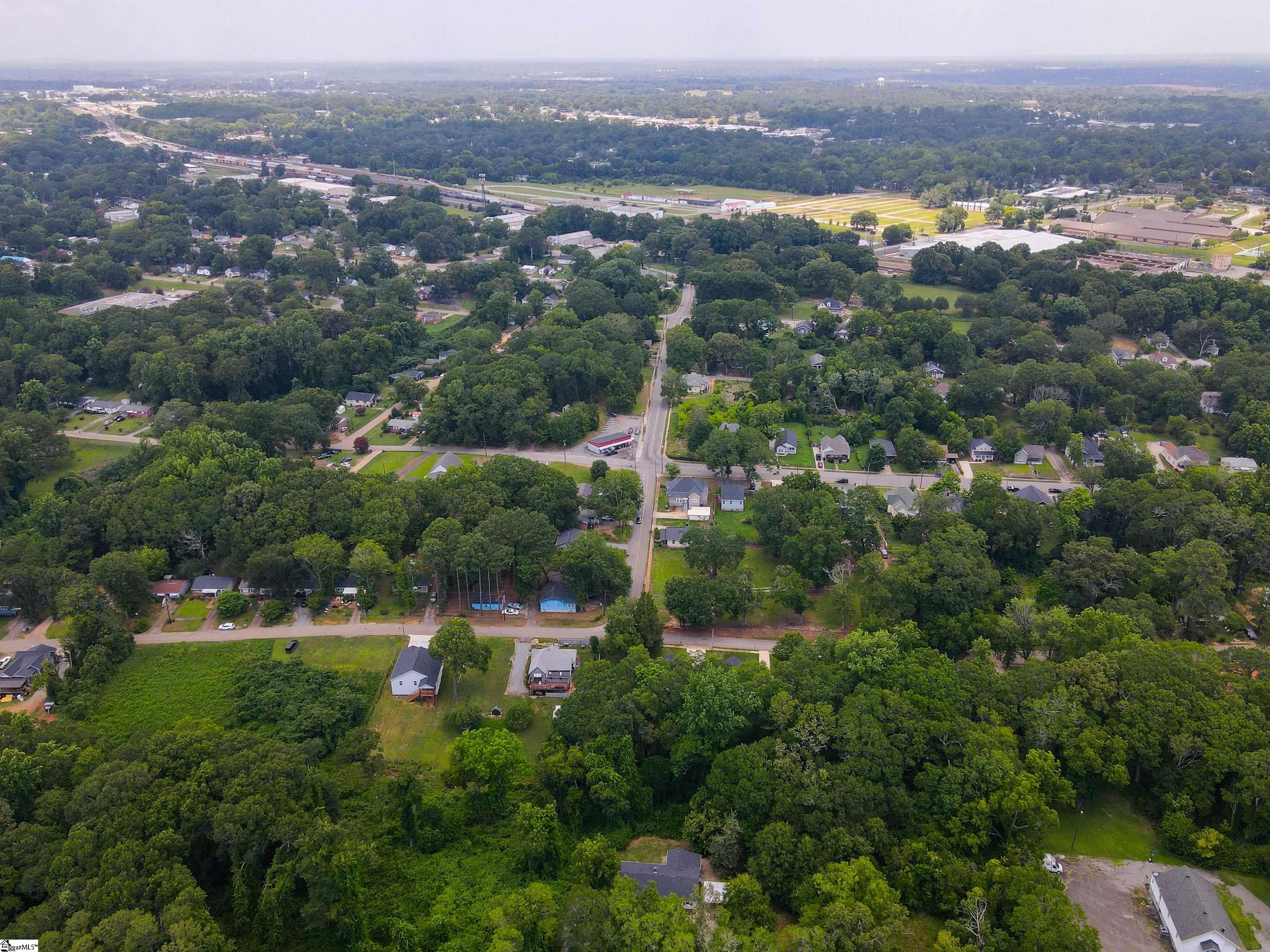 640 Humphrey Street Spartanburg, SC 29301-1942
