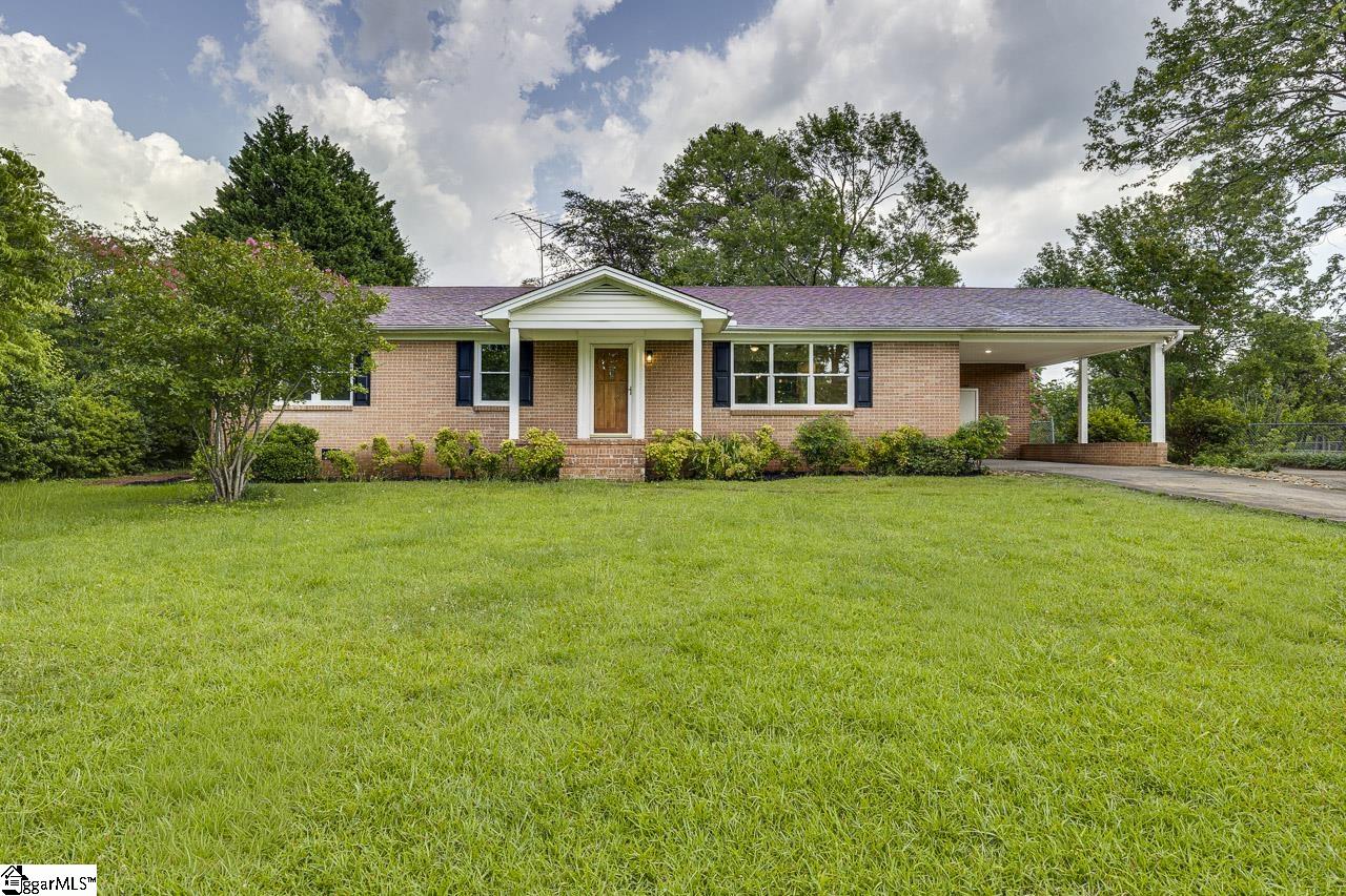 110 Charlton Circle Easley, SC 29642