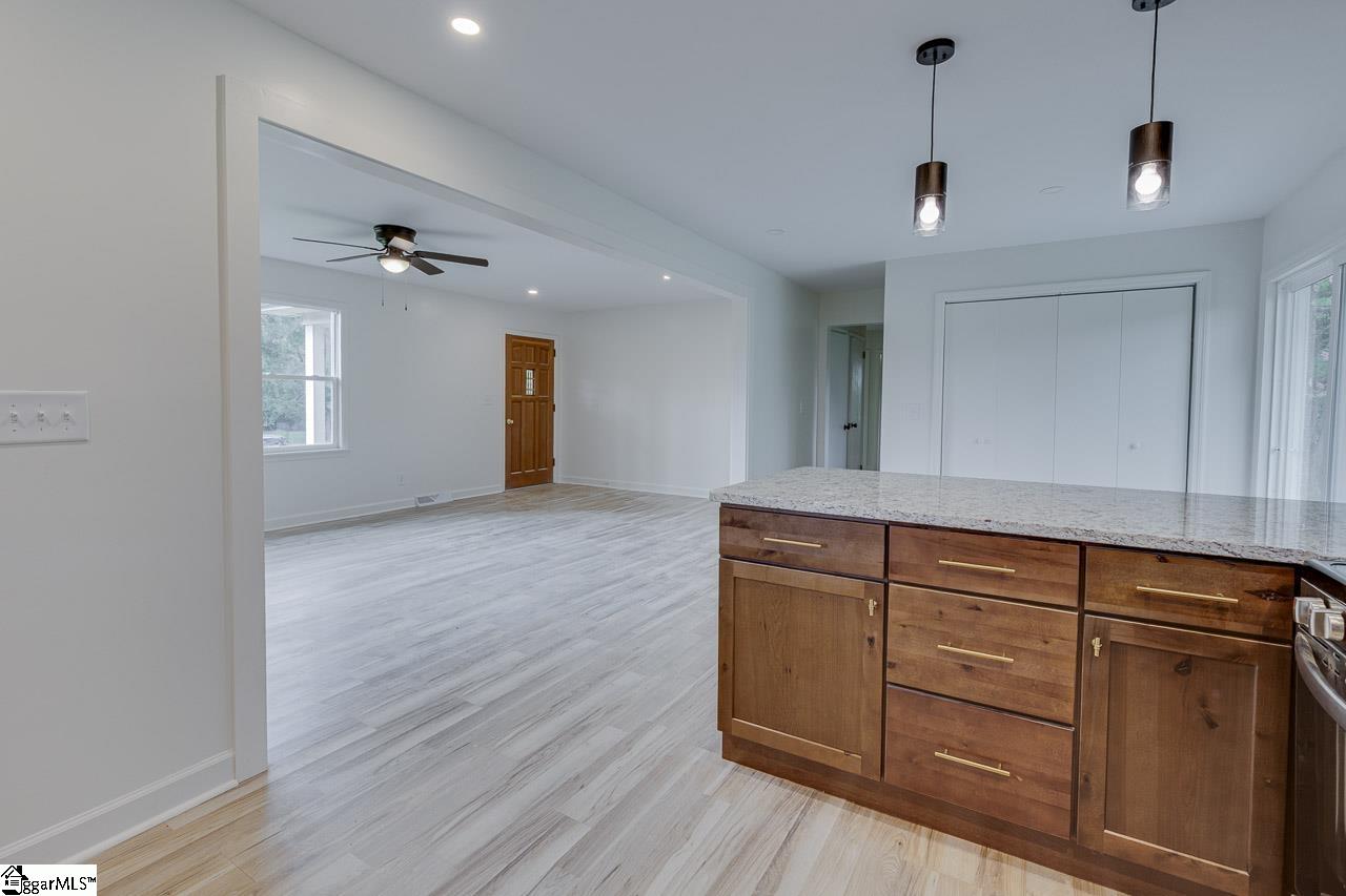 110 Charlton Circle Easley, SC 29642