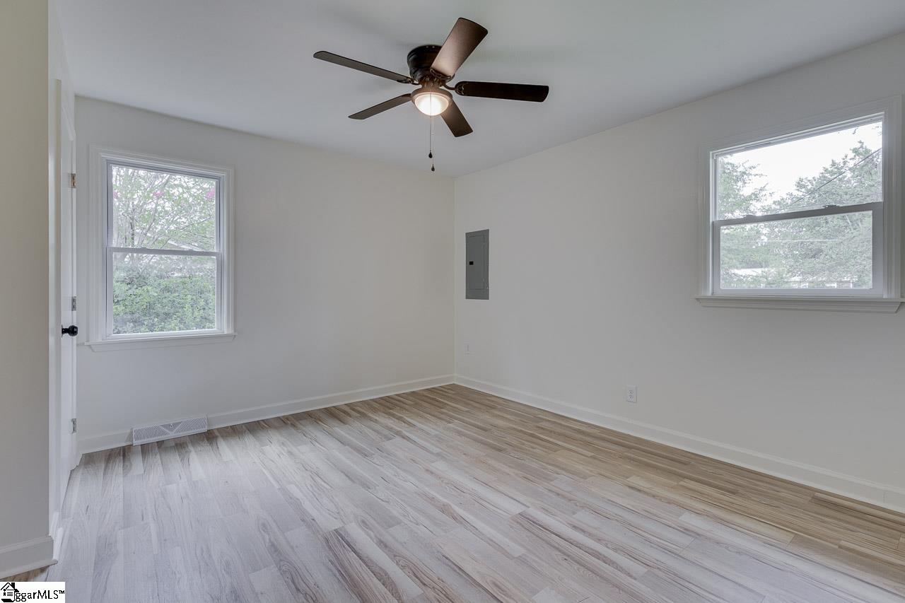 110 Charlton Circle Easley, SC 29642