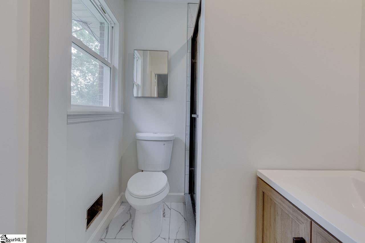 110 Charlton Circle Easley, SC 29642