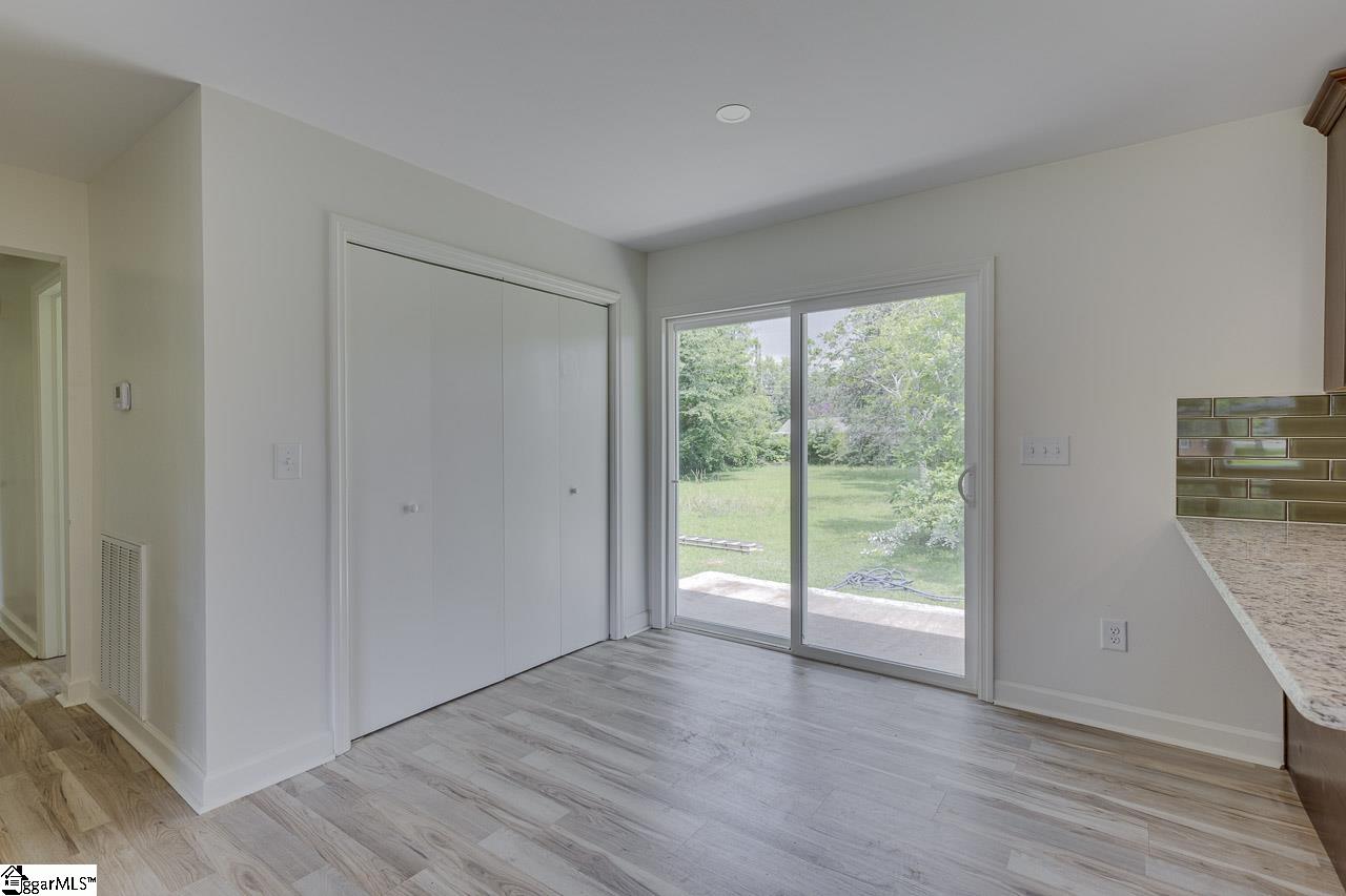 110 Charlton Circle Easley, SC 29642