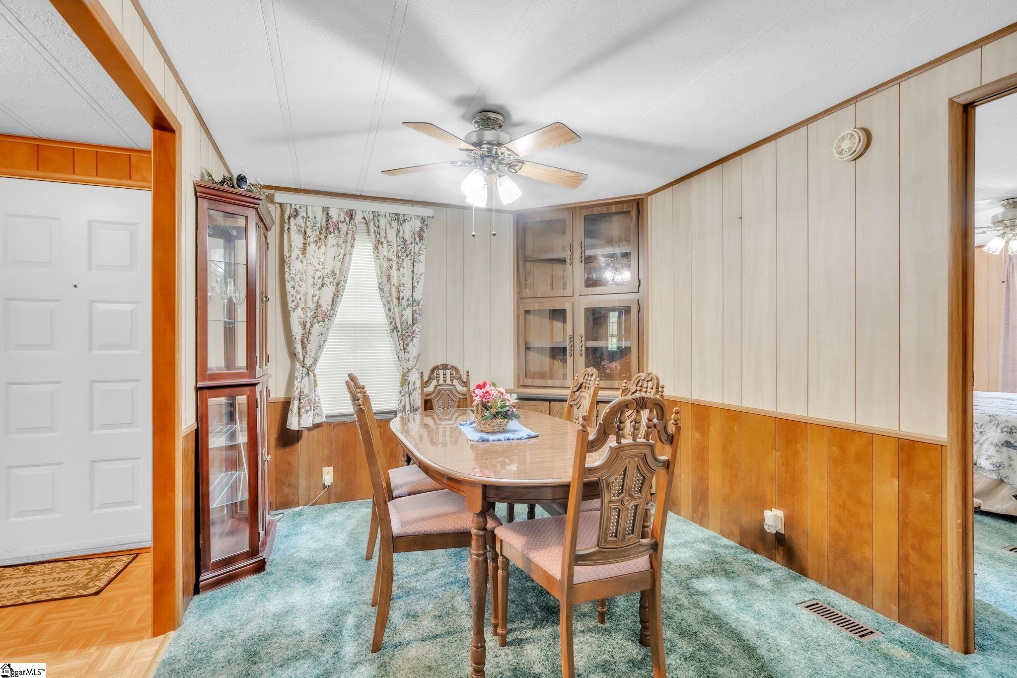 207 Wallace Drive Easley, SC 29640