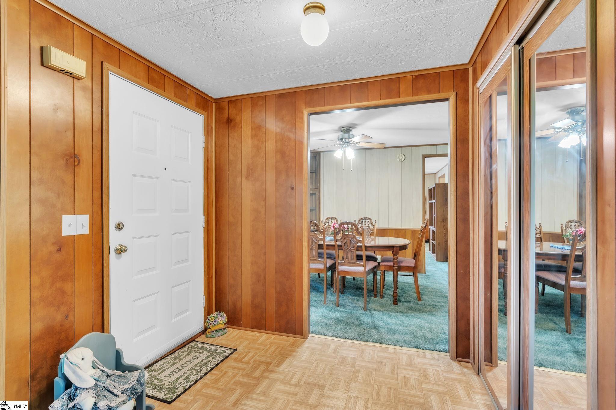 207 Wallace Drive Easley, SC 29640