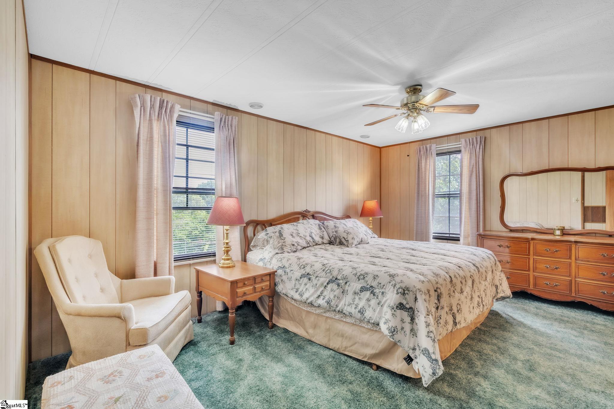 207 Wallace Drive Easley, SC 29640