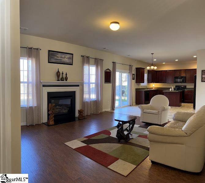 38 Golden Acre Court Simpsonville, SC 29681