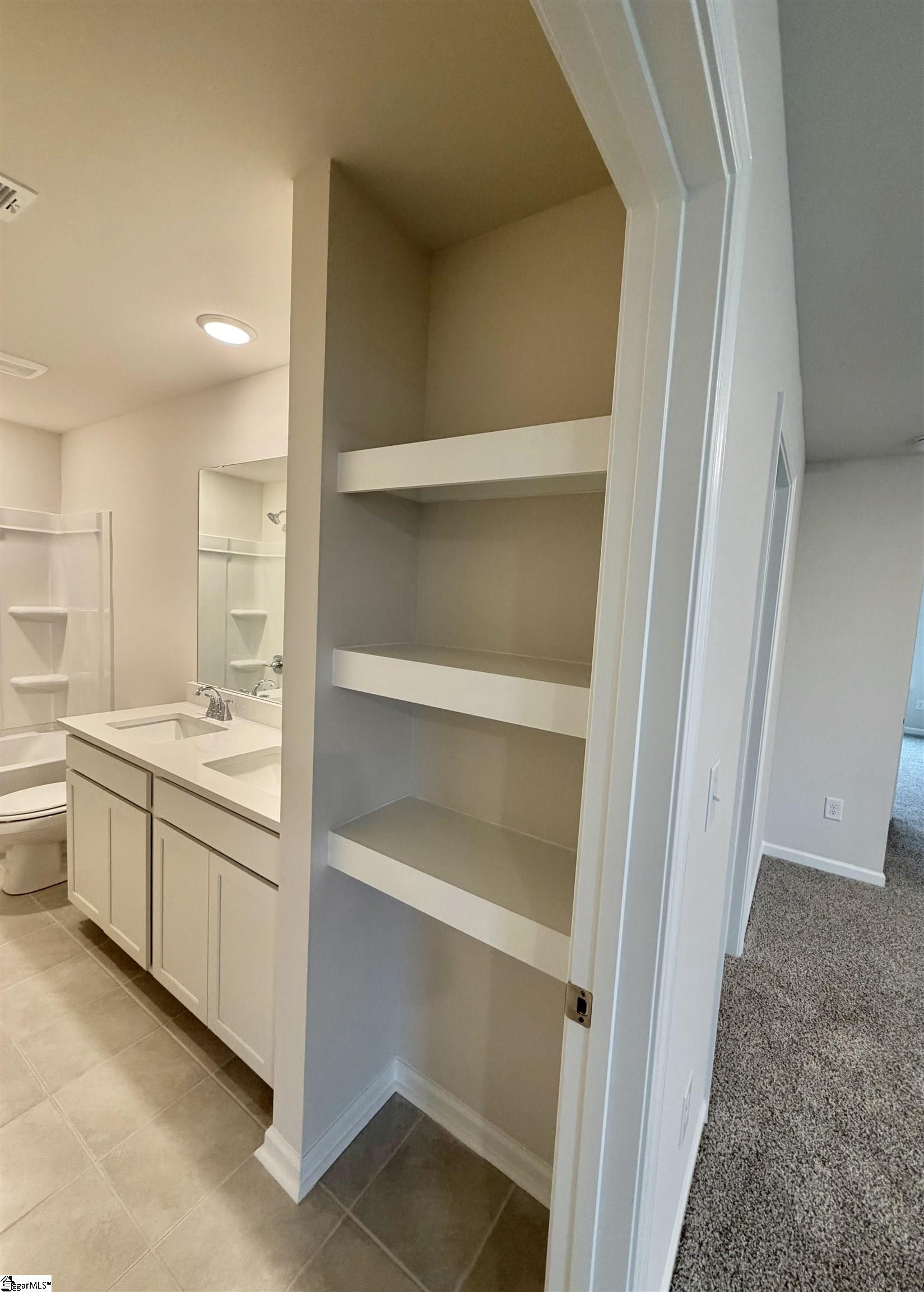 111 Terpack Court Gray Court, SC 29645