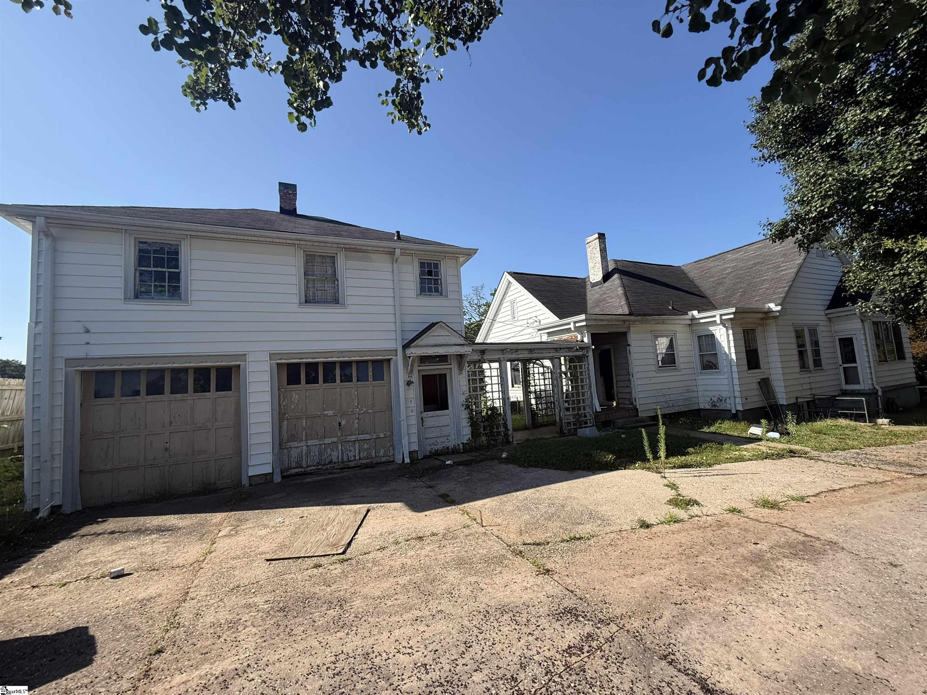 105 S 5th Street Easley, SC 29640