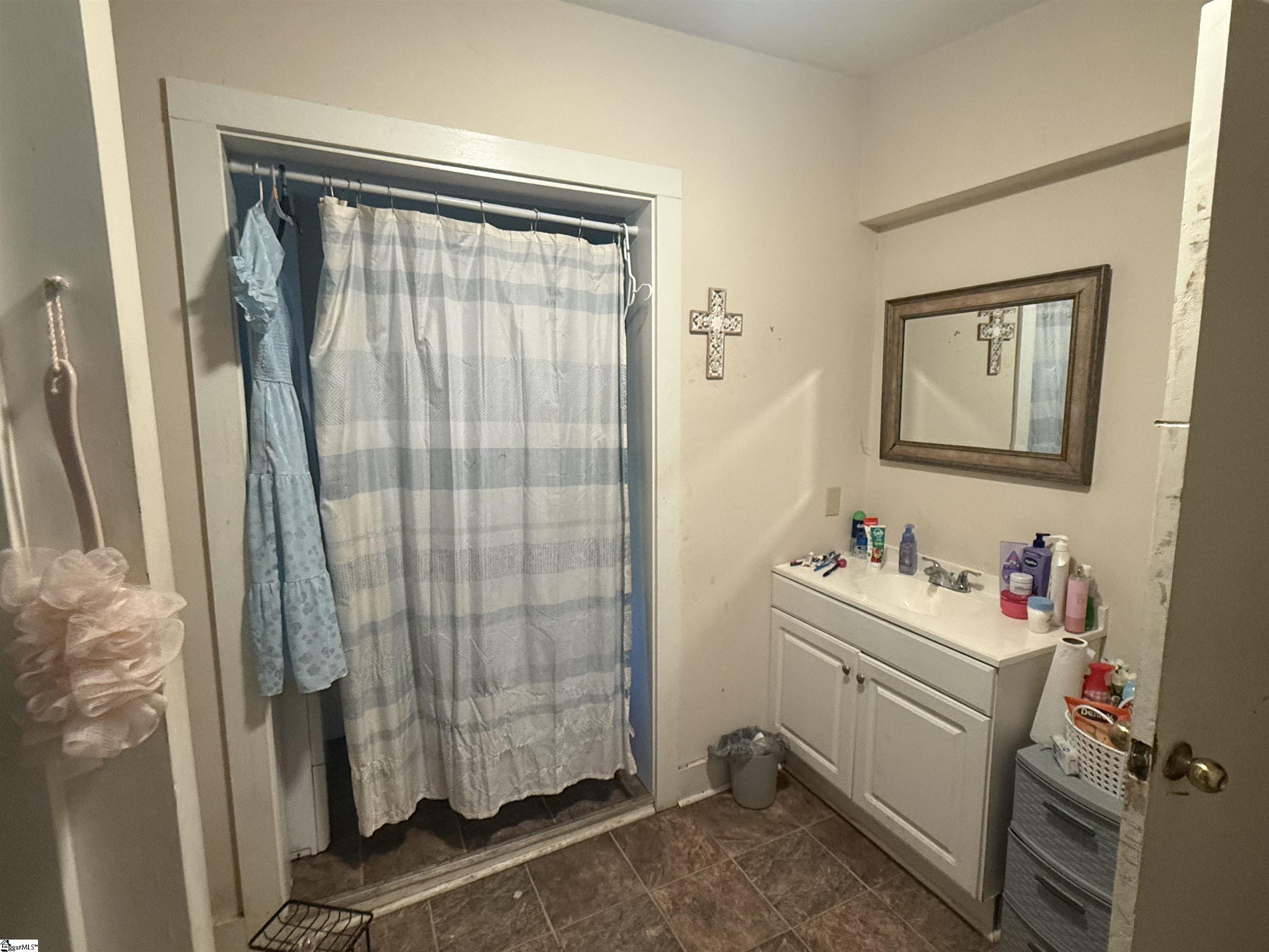 206 S 8th Street Easley, SC 29640