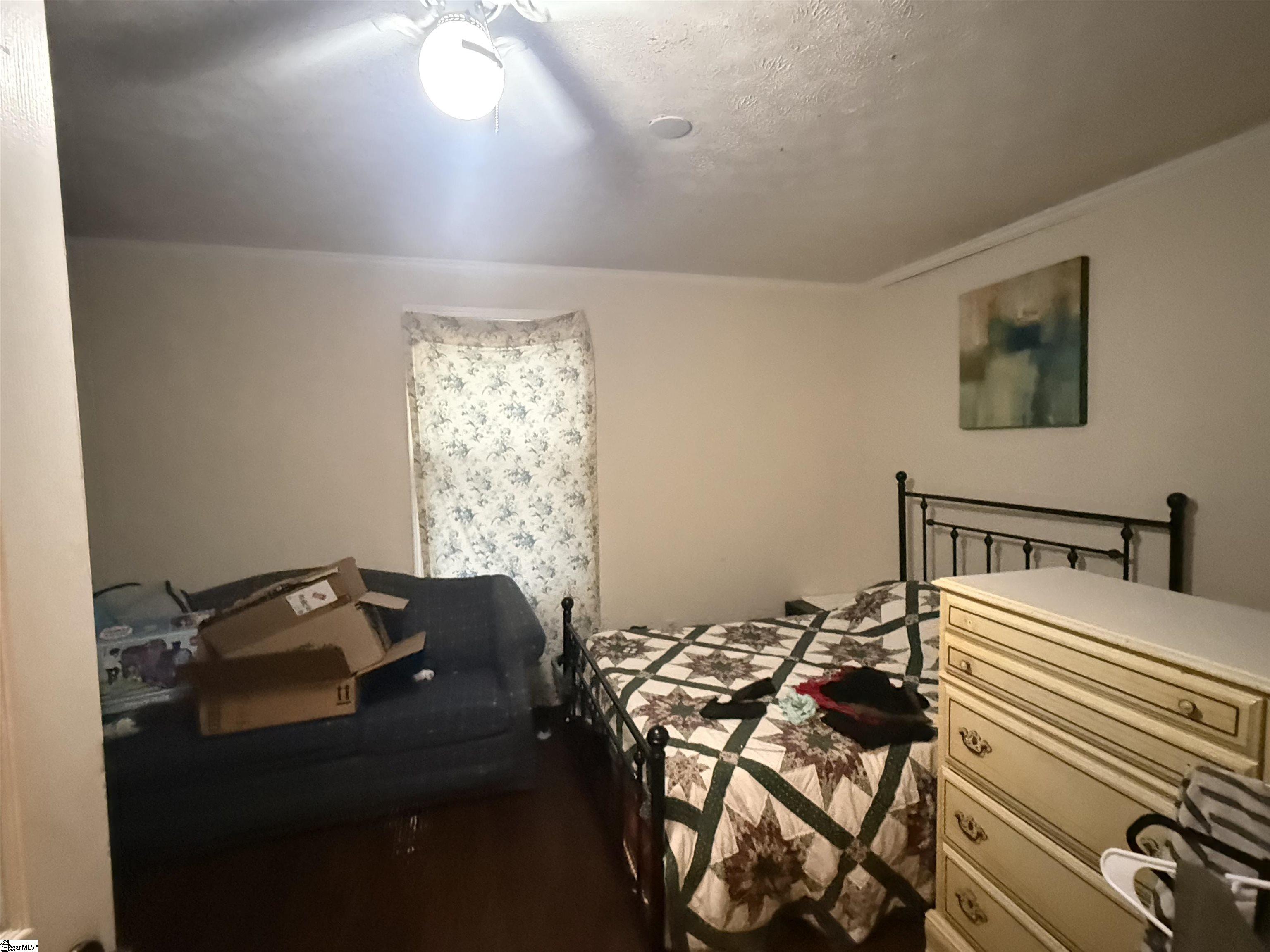 206 S 8th Street Easley, SC 29640
