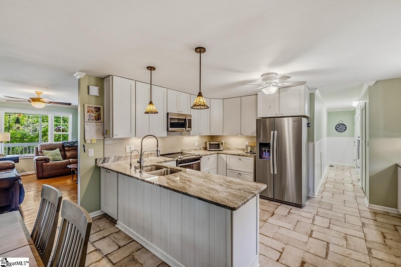2511 & 258 Pineland Shores Circle Cross Hill, SC 29332