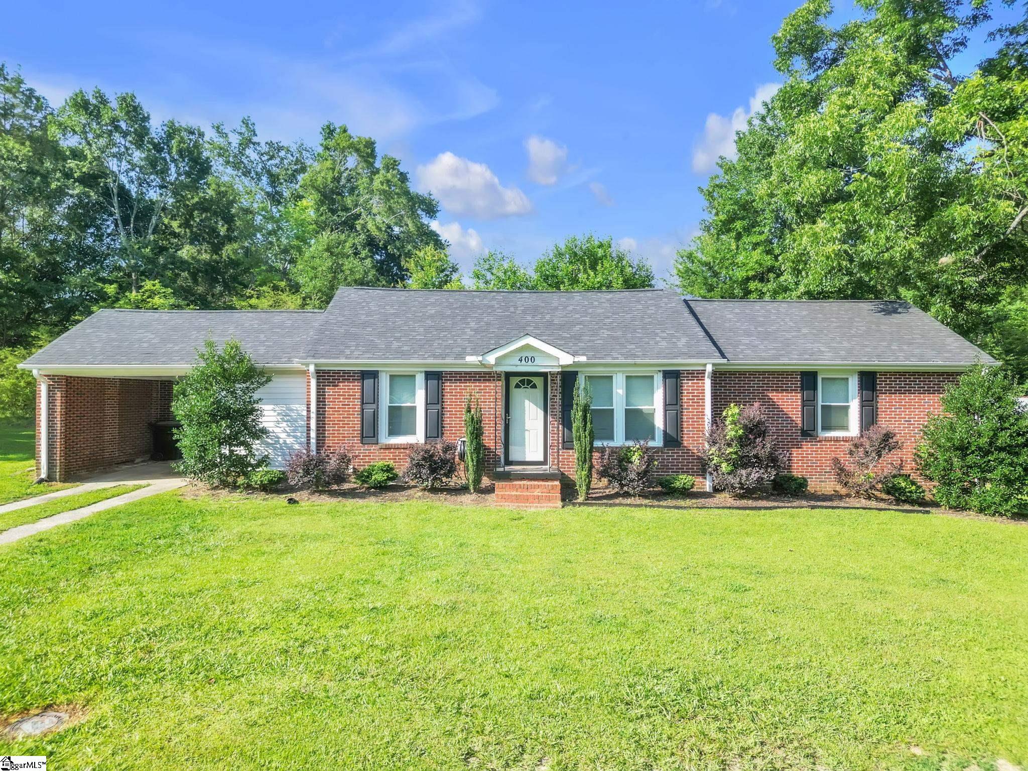 400 Fowler Road Simpsonville, SC 29681