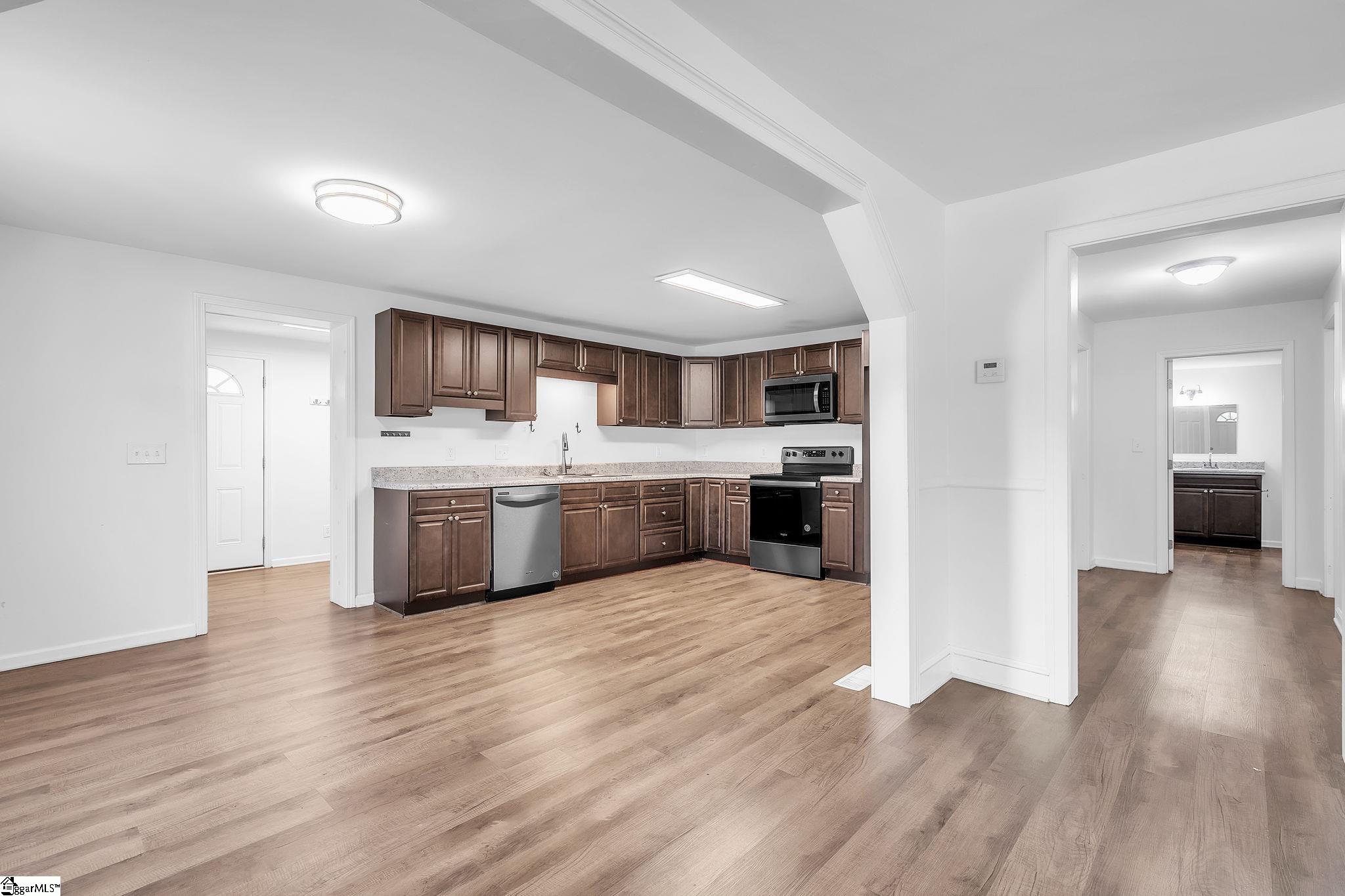 400 Fowler Road Simpsonville, SC 29681