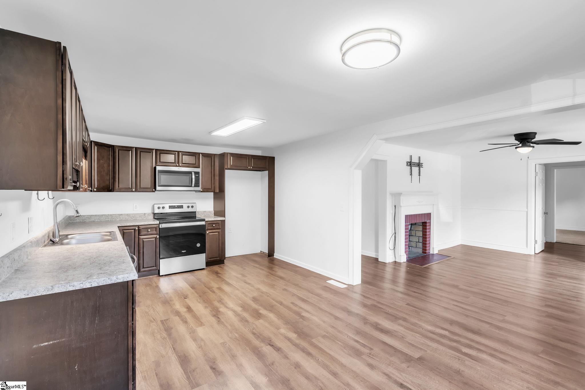 400 Fowler Road Simpsonville, SC 29681