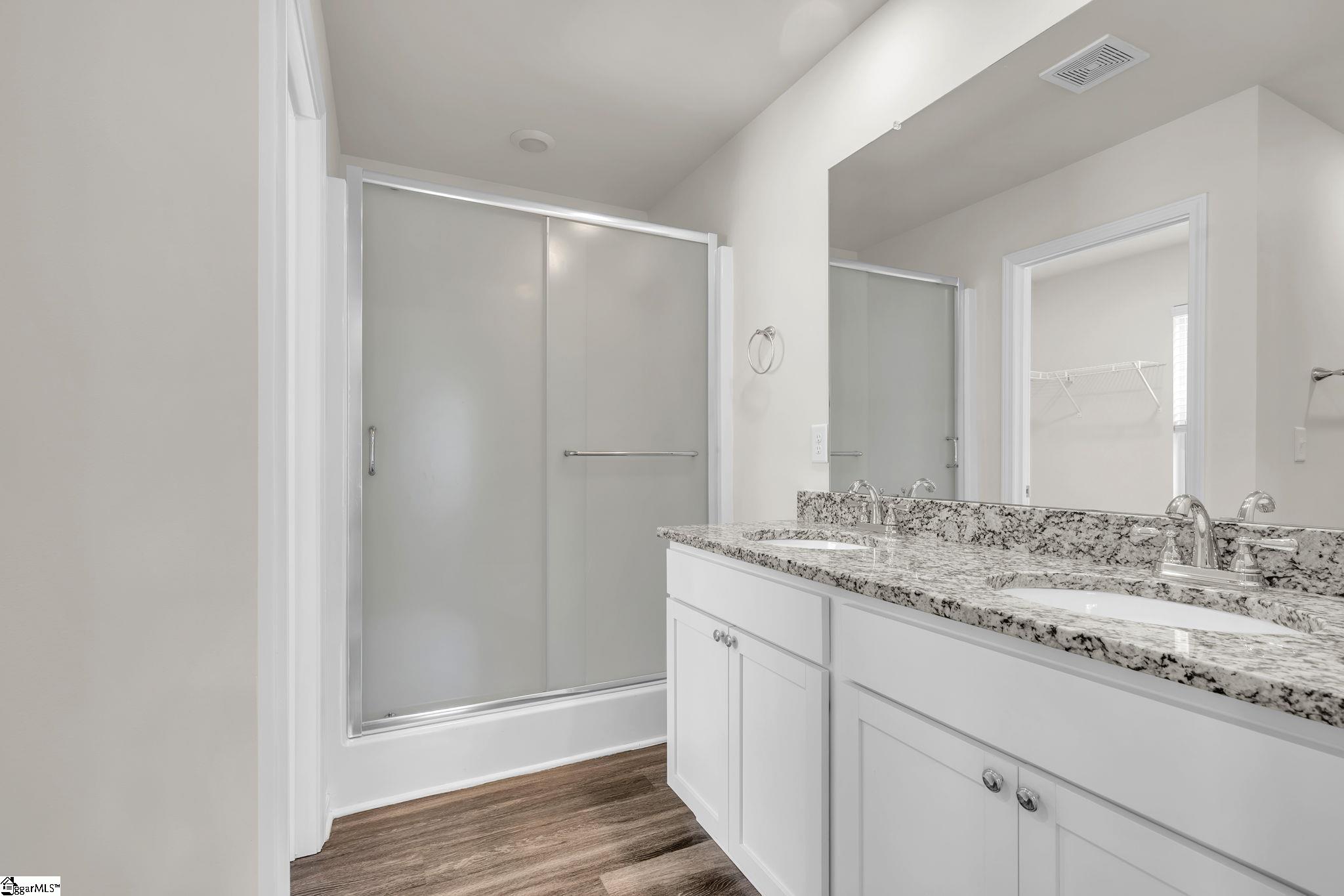 905 Helm Court Greenville, SC 29617