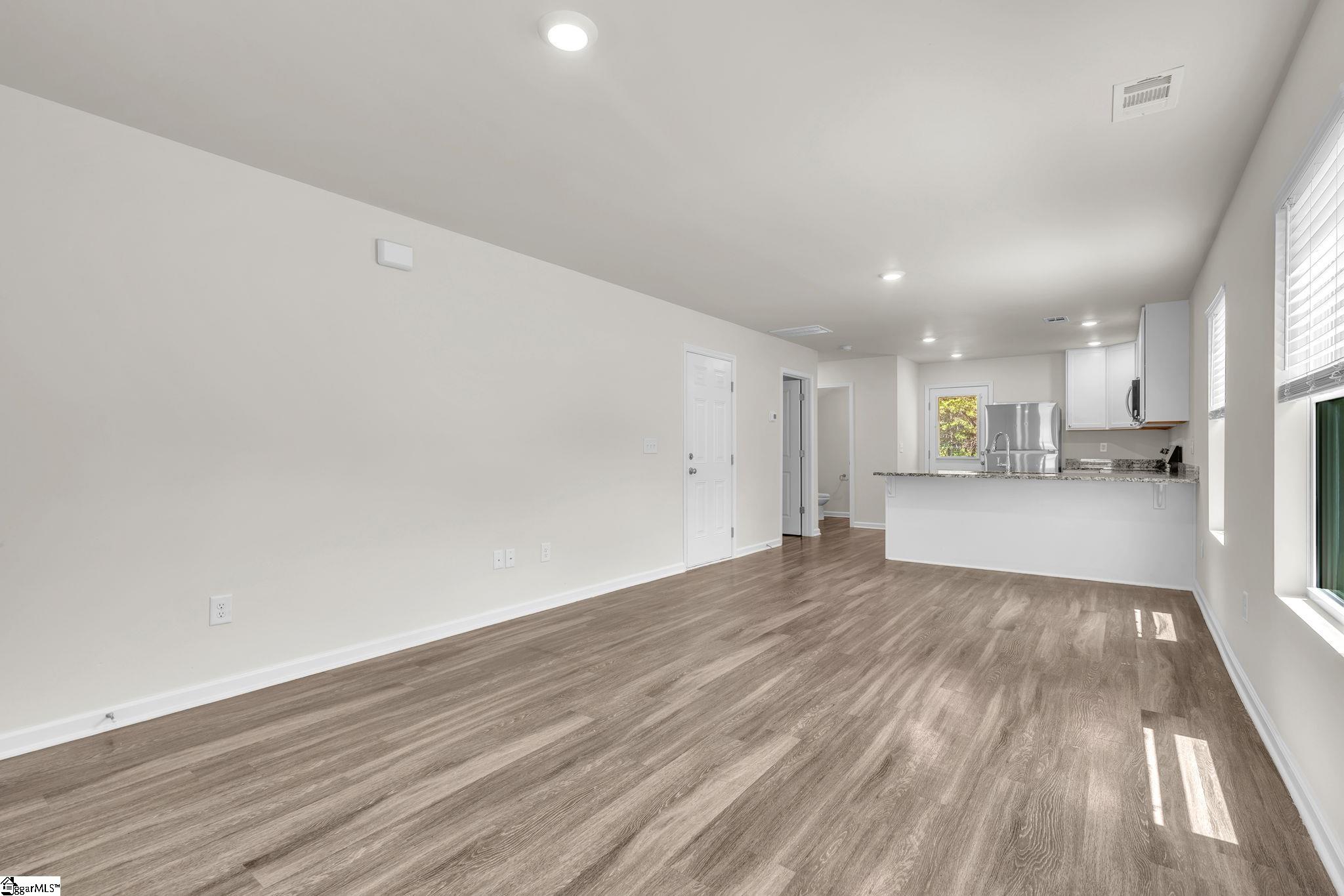 905 Helm Court Greenville, SC 29617