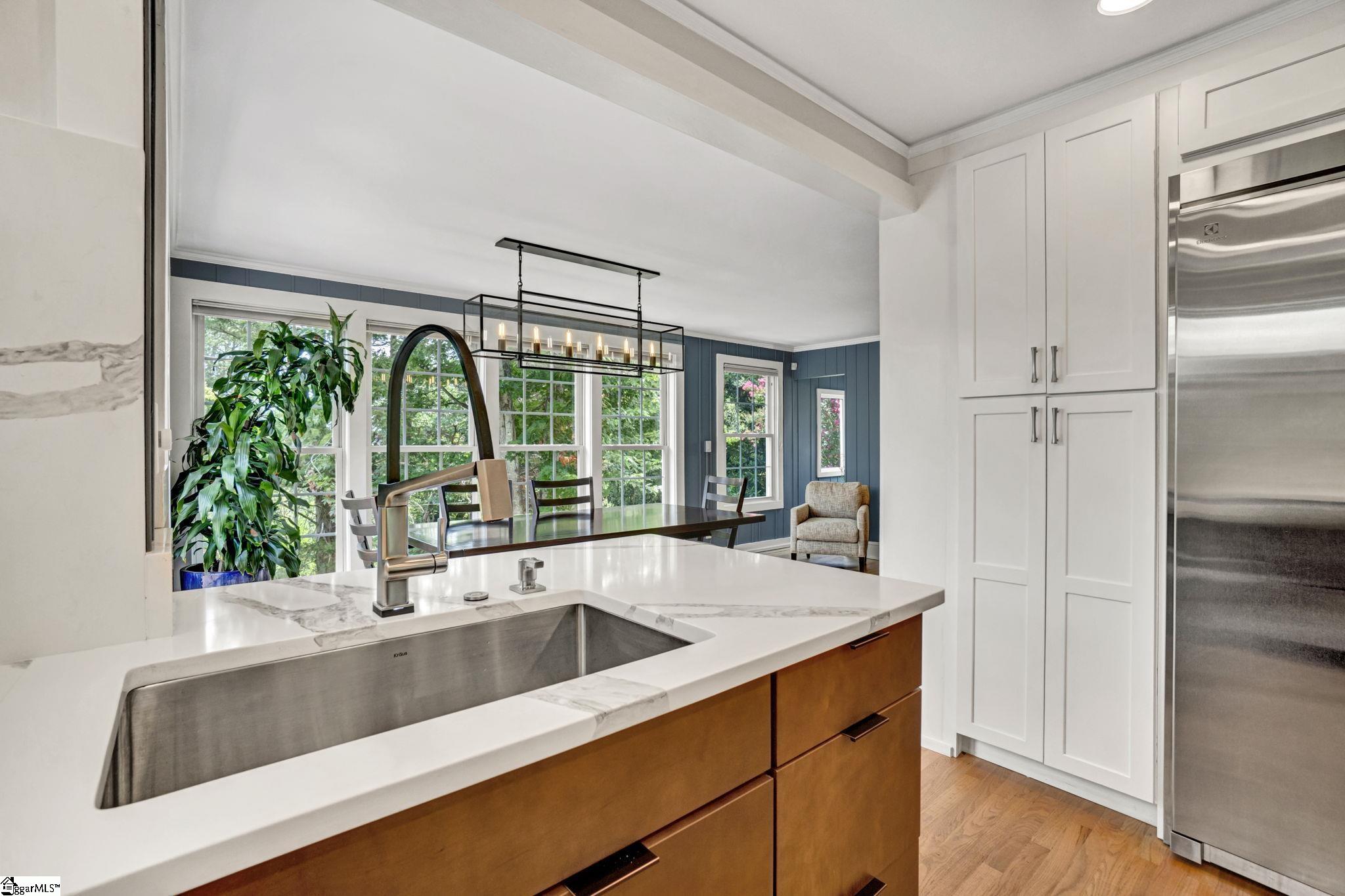 420 Longview Terrace Greenville, SC 29605