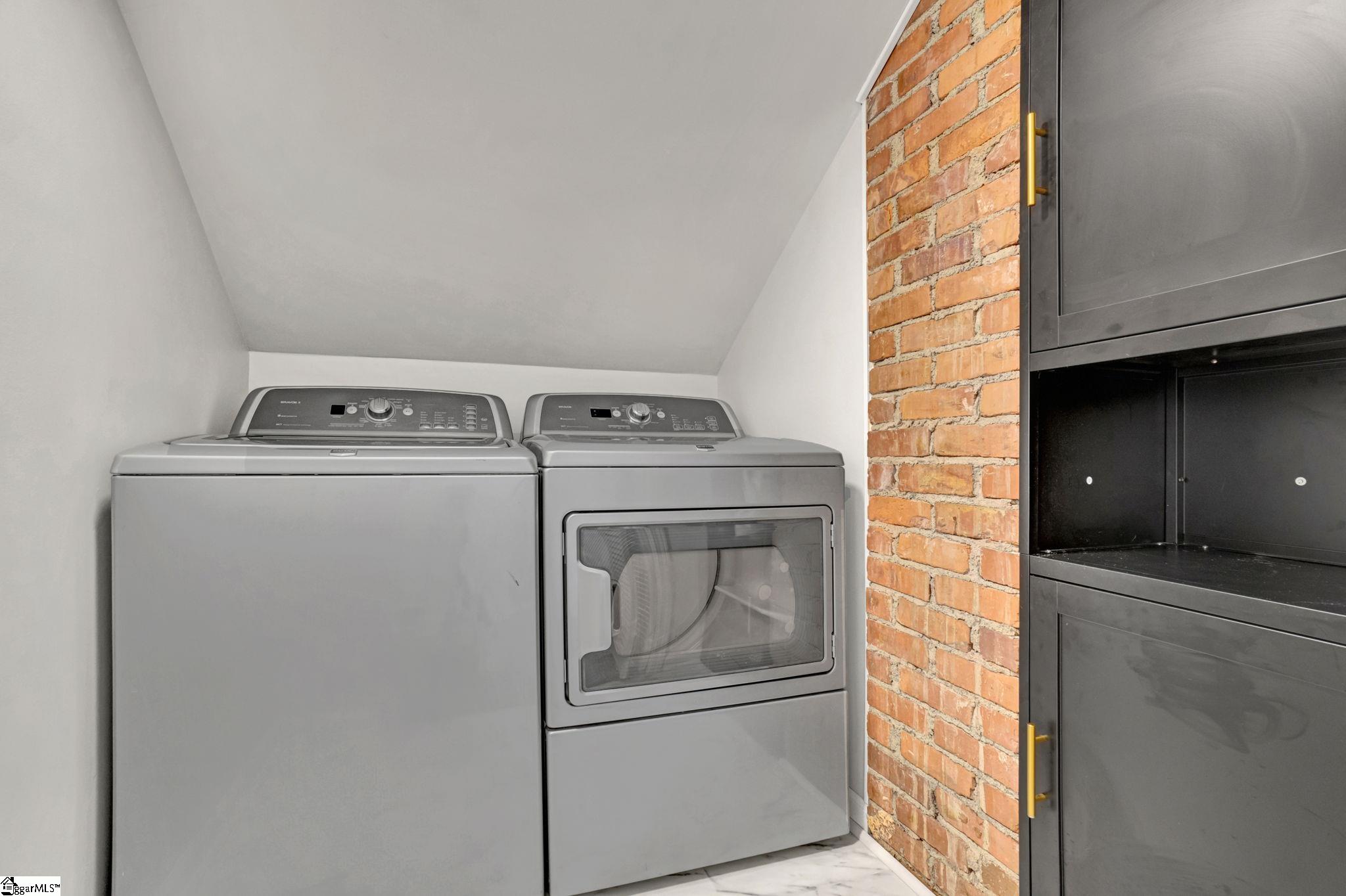 420 Longview Terrace Greenville, SC 29605