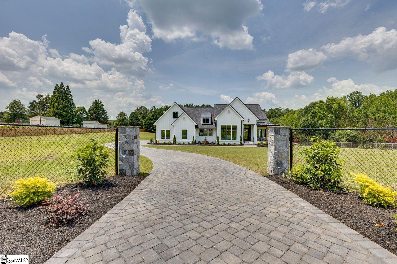 3421-A Tigerville Road Travelers Rest, SC 29690