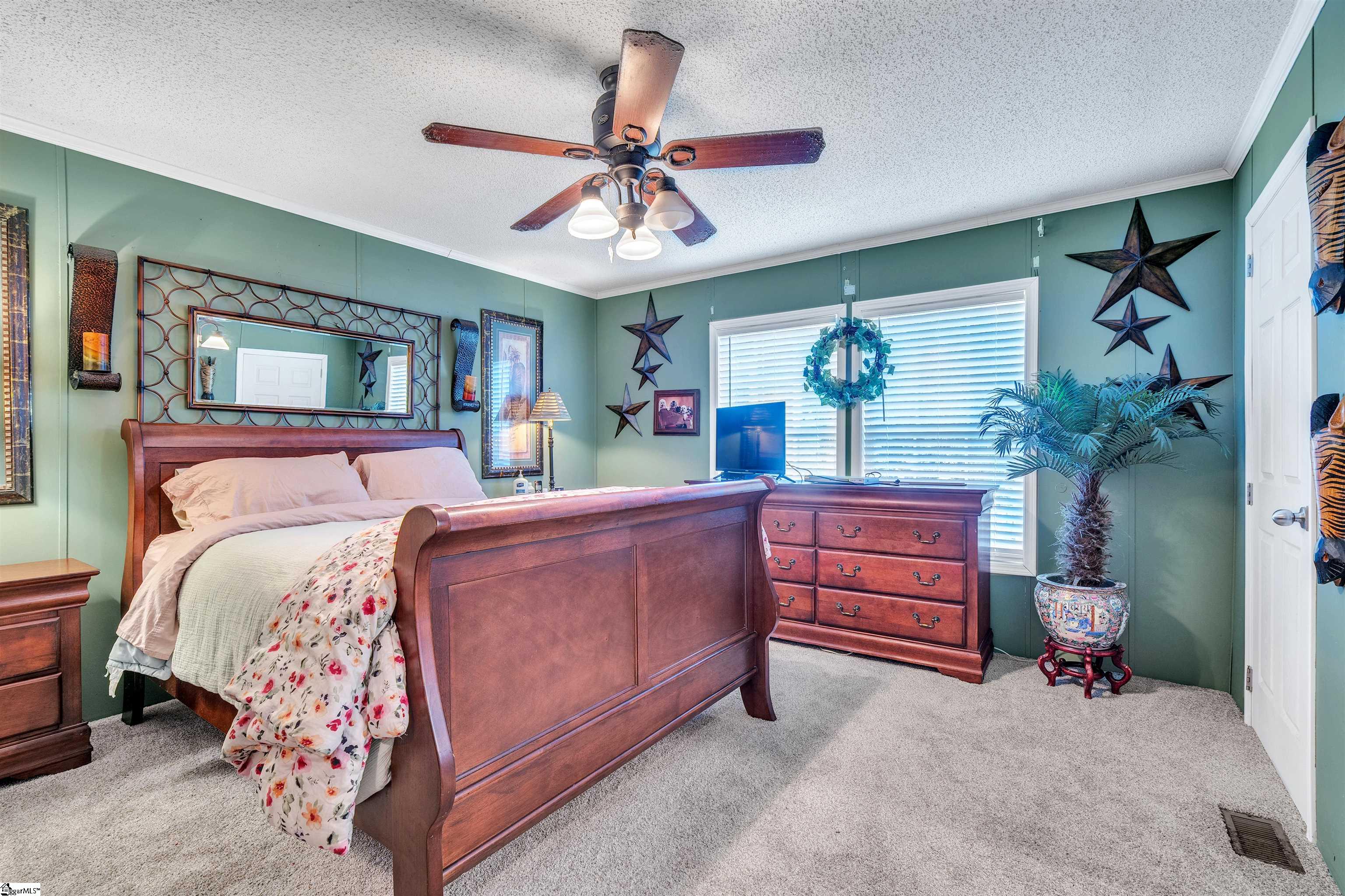 552 B S Buckhorn Road Greenville, SC 29609